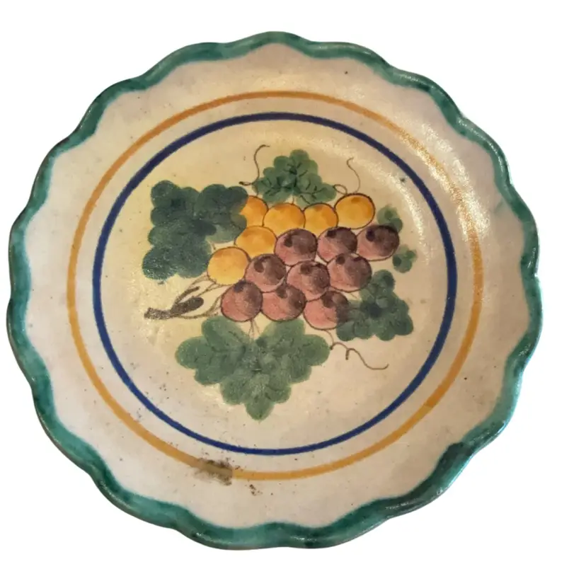Italian Vintage Handpainted Pottery Plate - Grapes & Grape Leaves - 9”