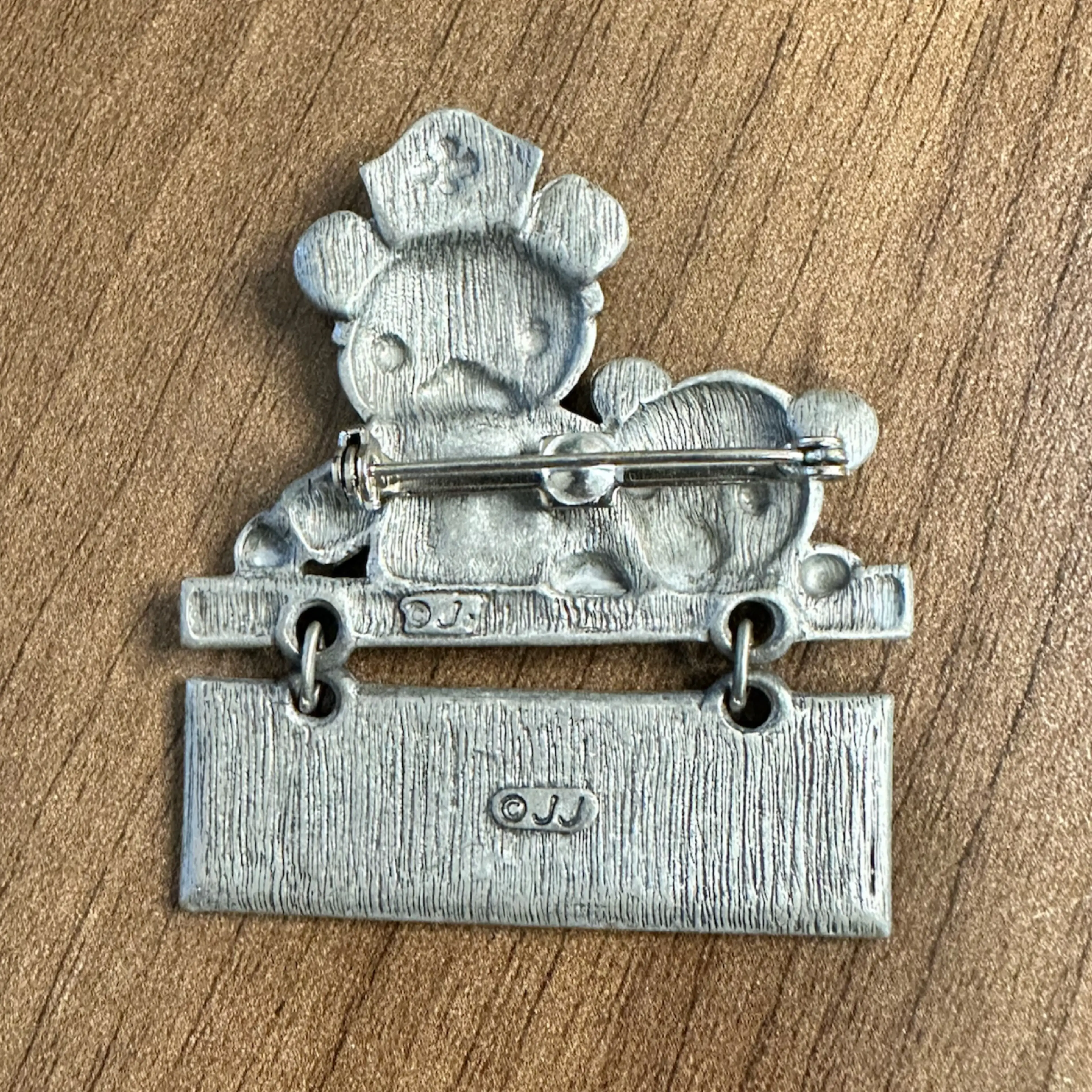 Image 2 of 2