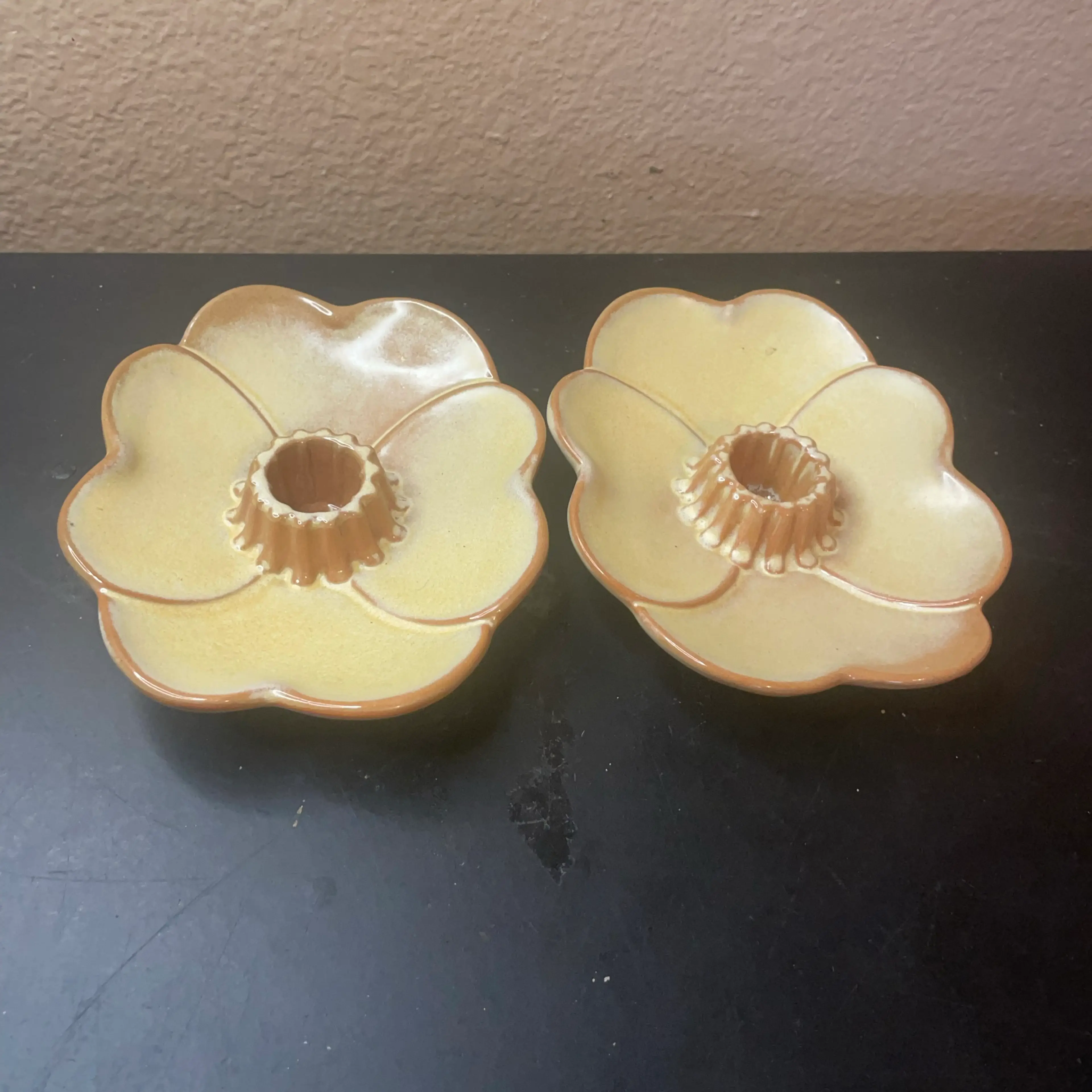Image 3 of 6