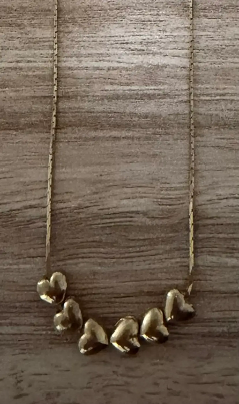 Gold-Tone 7 Puffy Heart Necklace