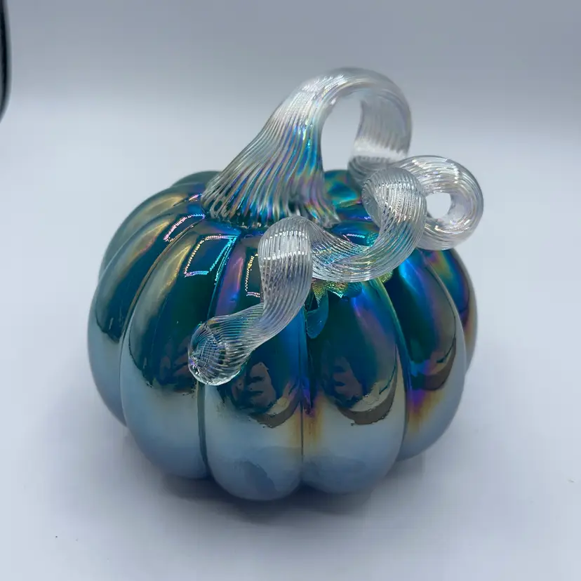 27-art Class Pumpkin 5 Inches Iridescence Blue