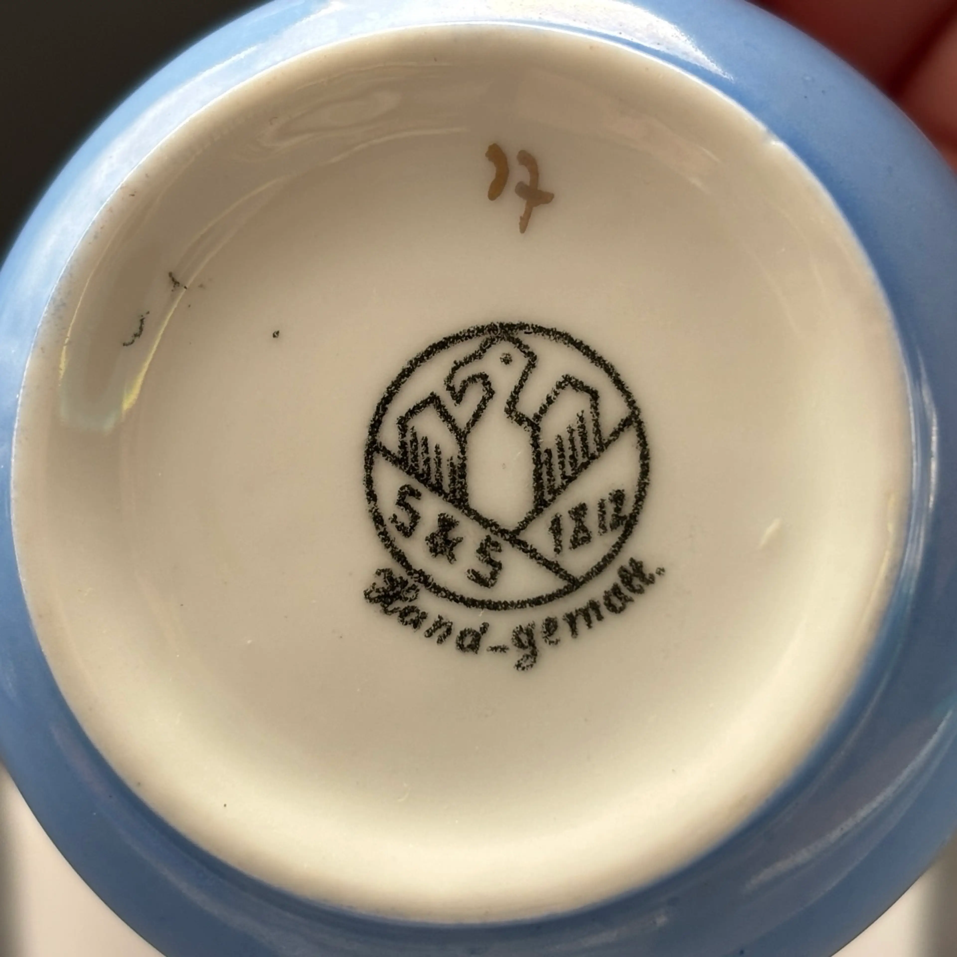 Image 2 of 18