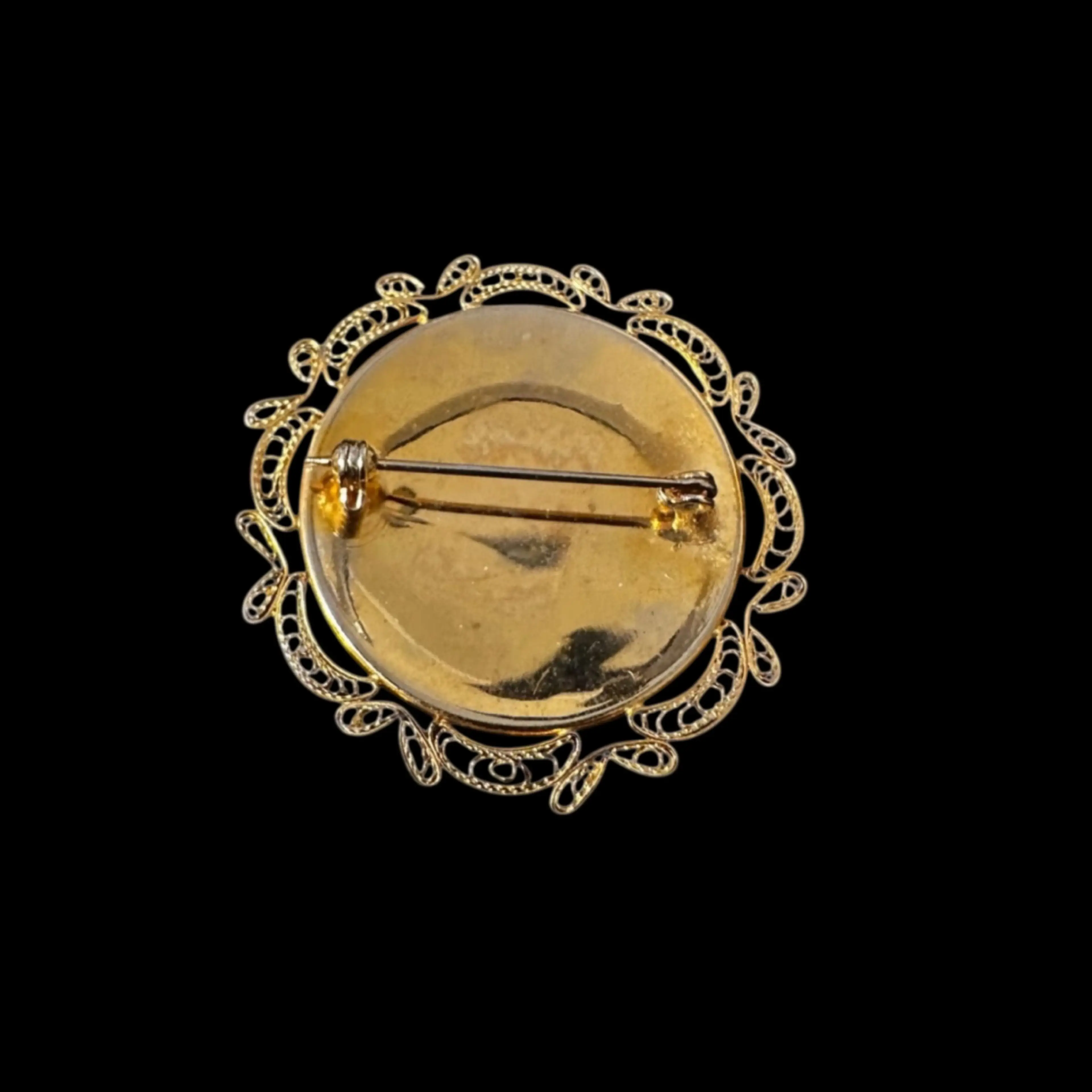Image 2 of 2