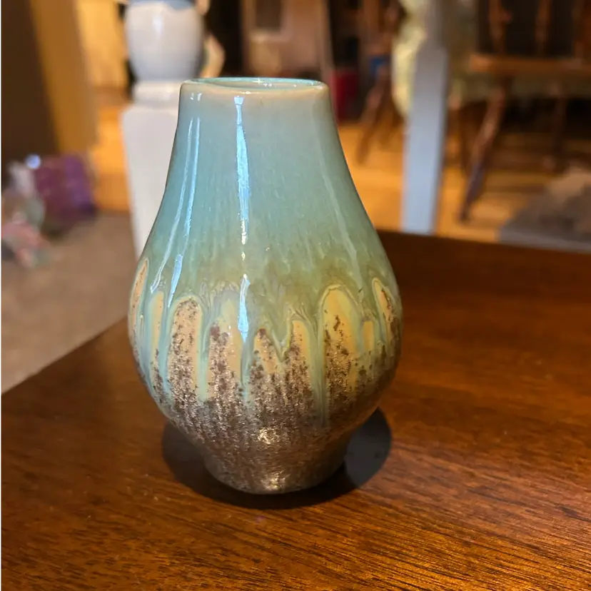 Amazing Glaze Pottery Mini Vase