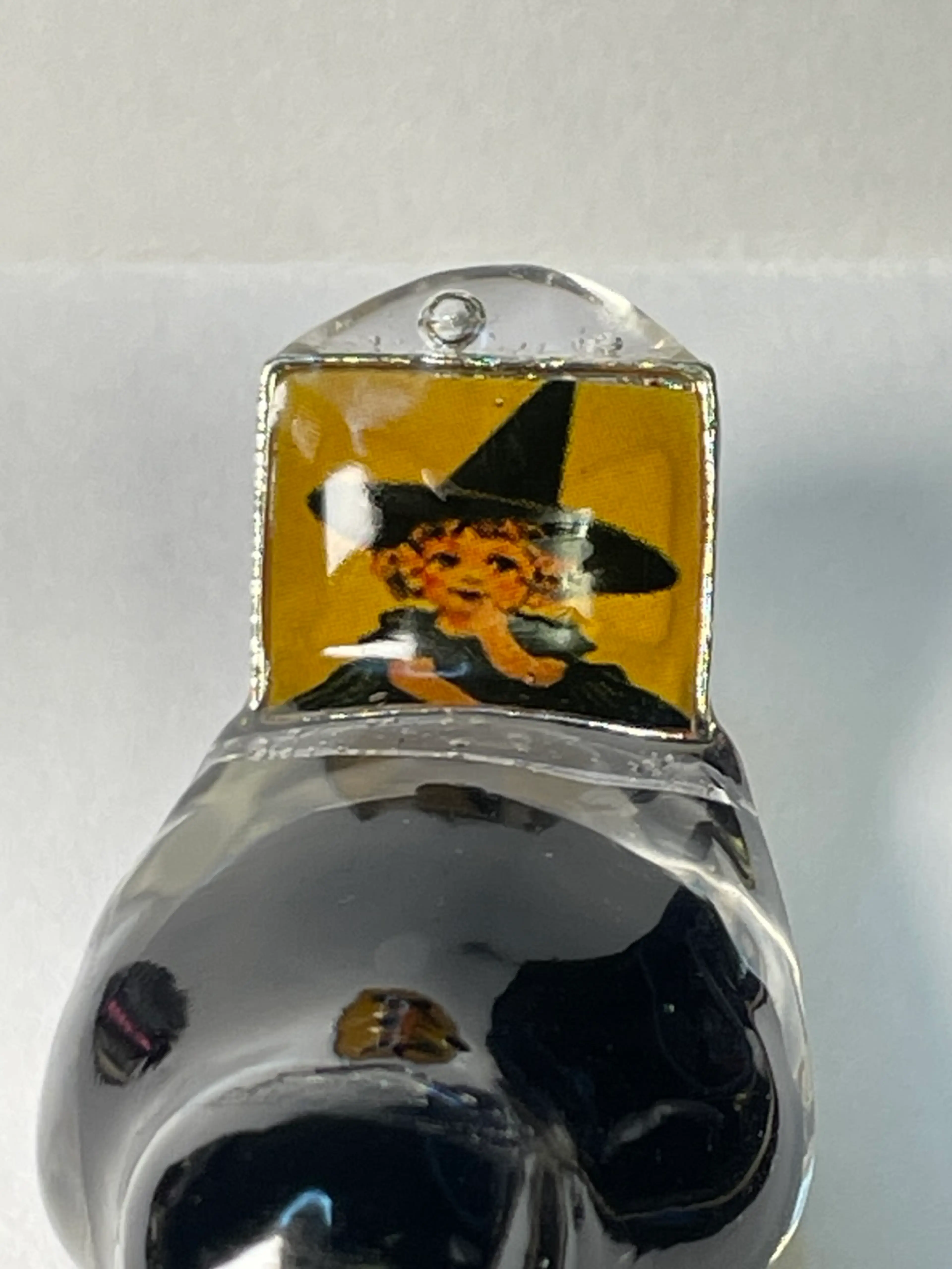 Image 4 of 8