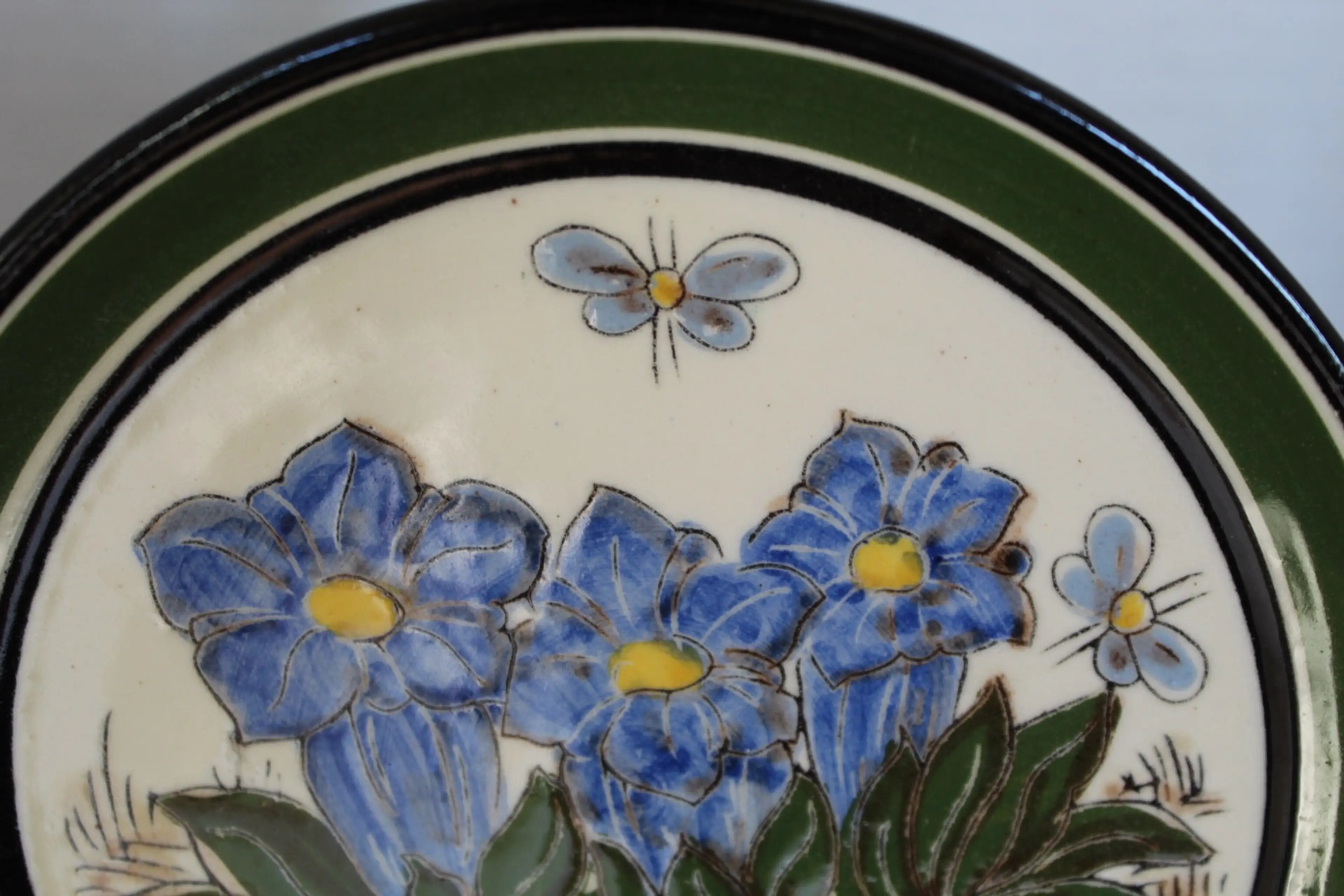Image 2 of 3