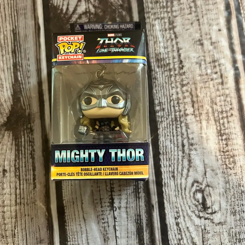 Funko Pop! Keychain Marvel Thor: Love and Thunder - Mighty Thor