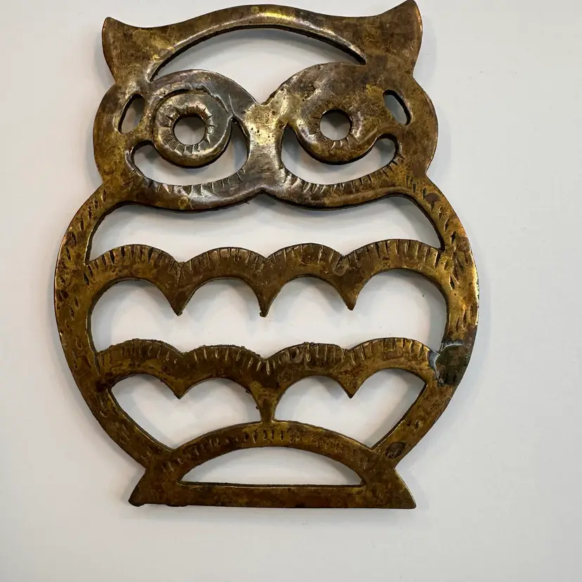 #01 Brass Owl Trivet