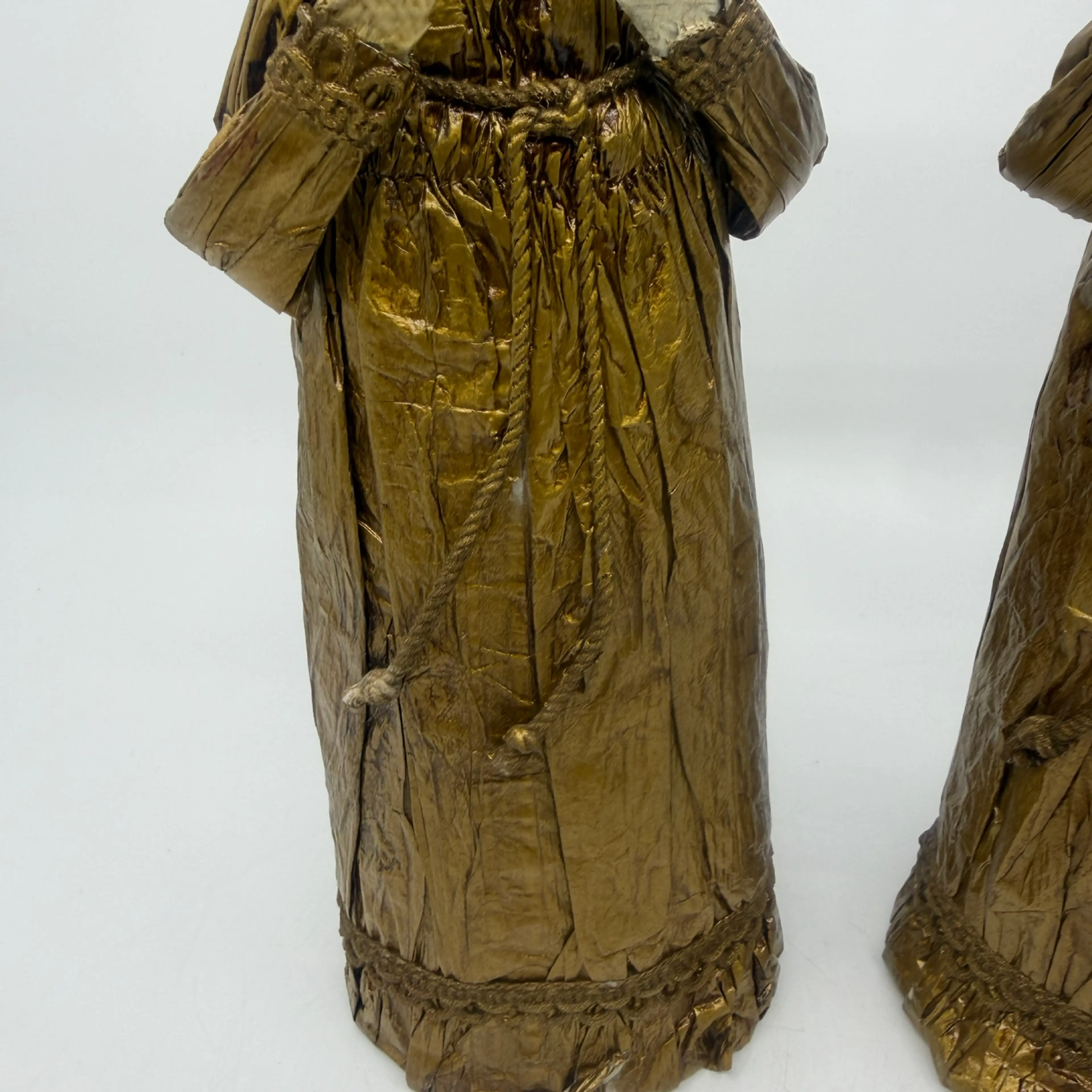 Image 4 of 12