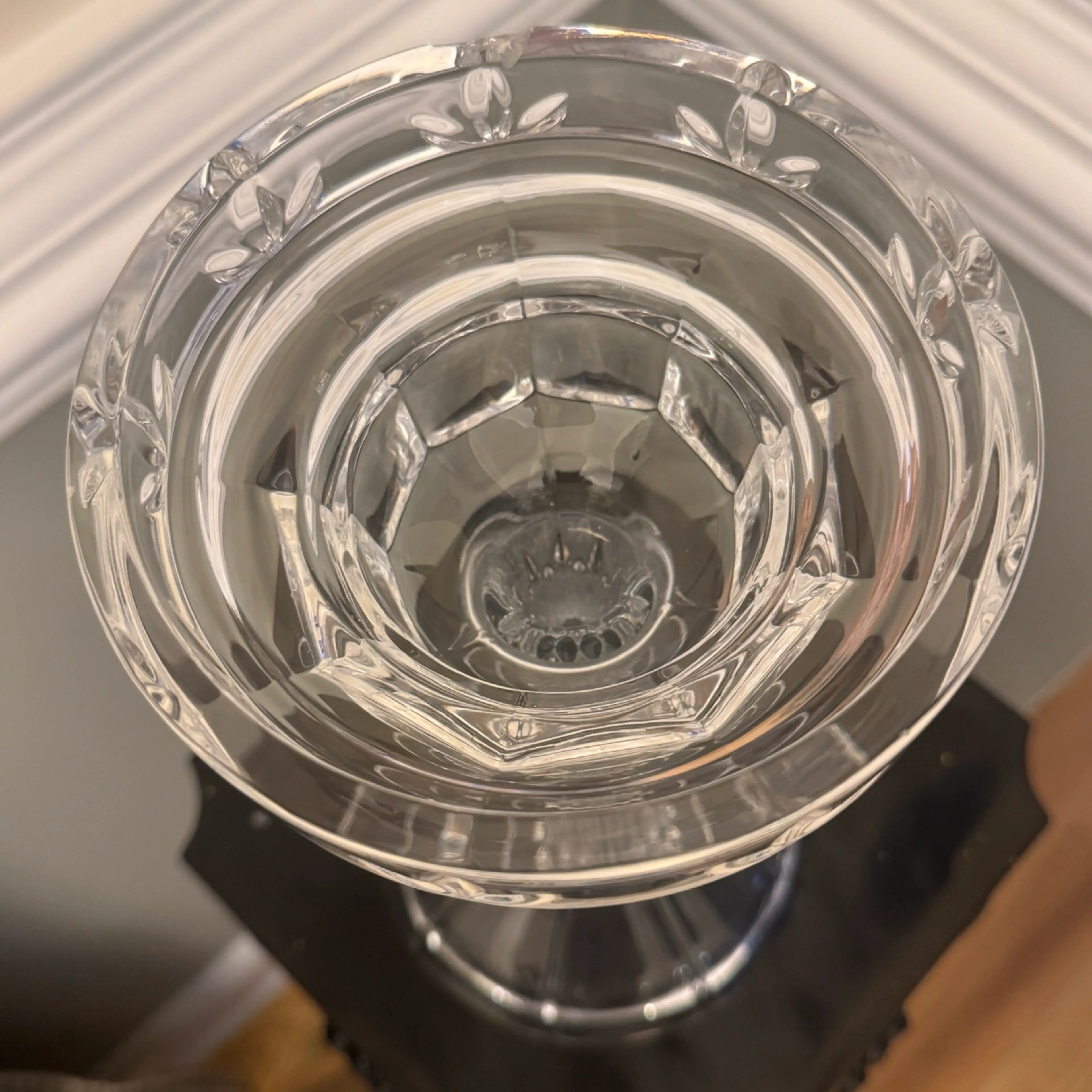 Image 4 of 8