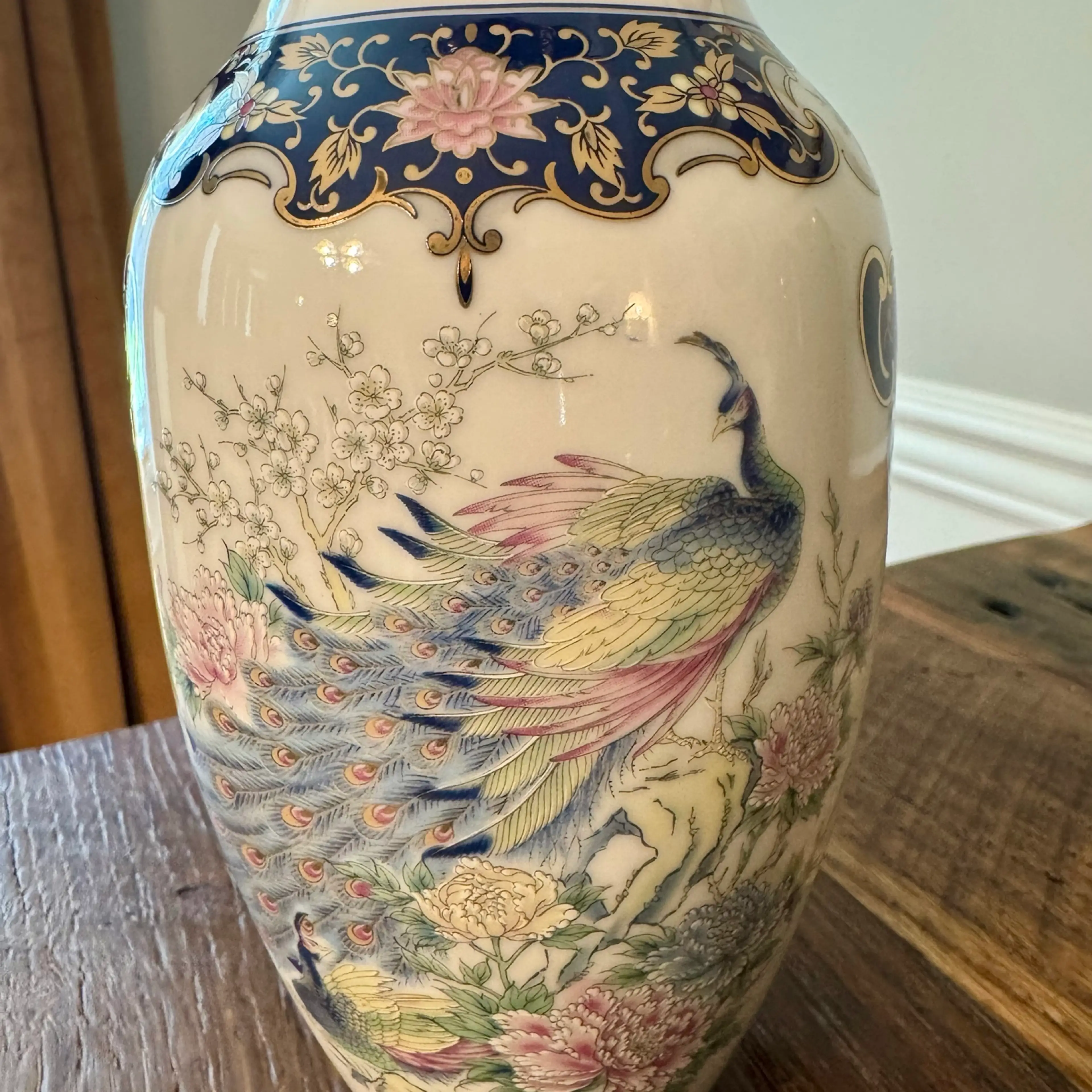 Image 2 of 6