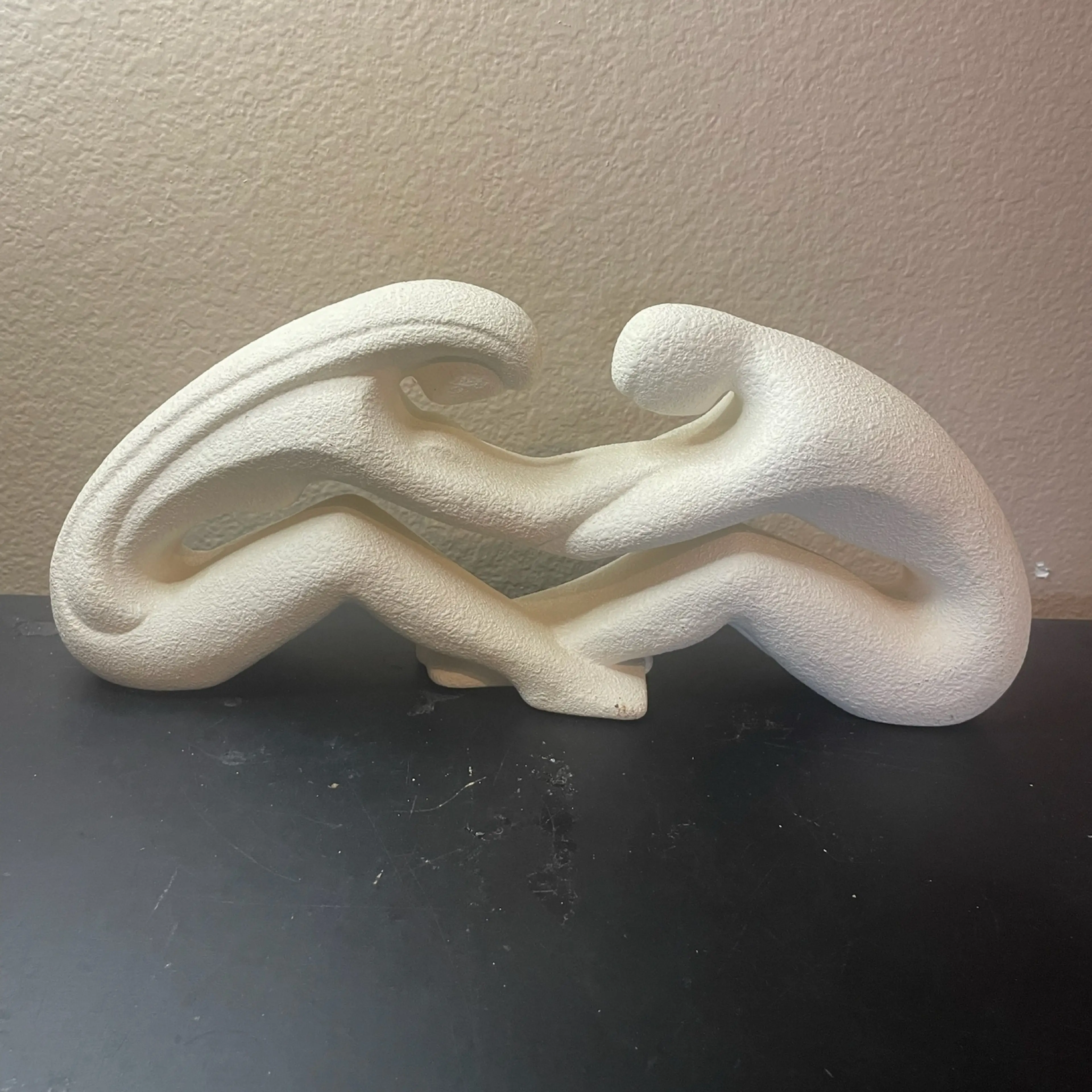 Image 2 of 8