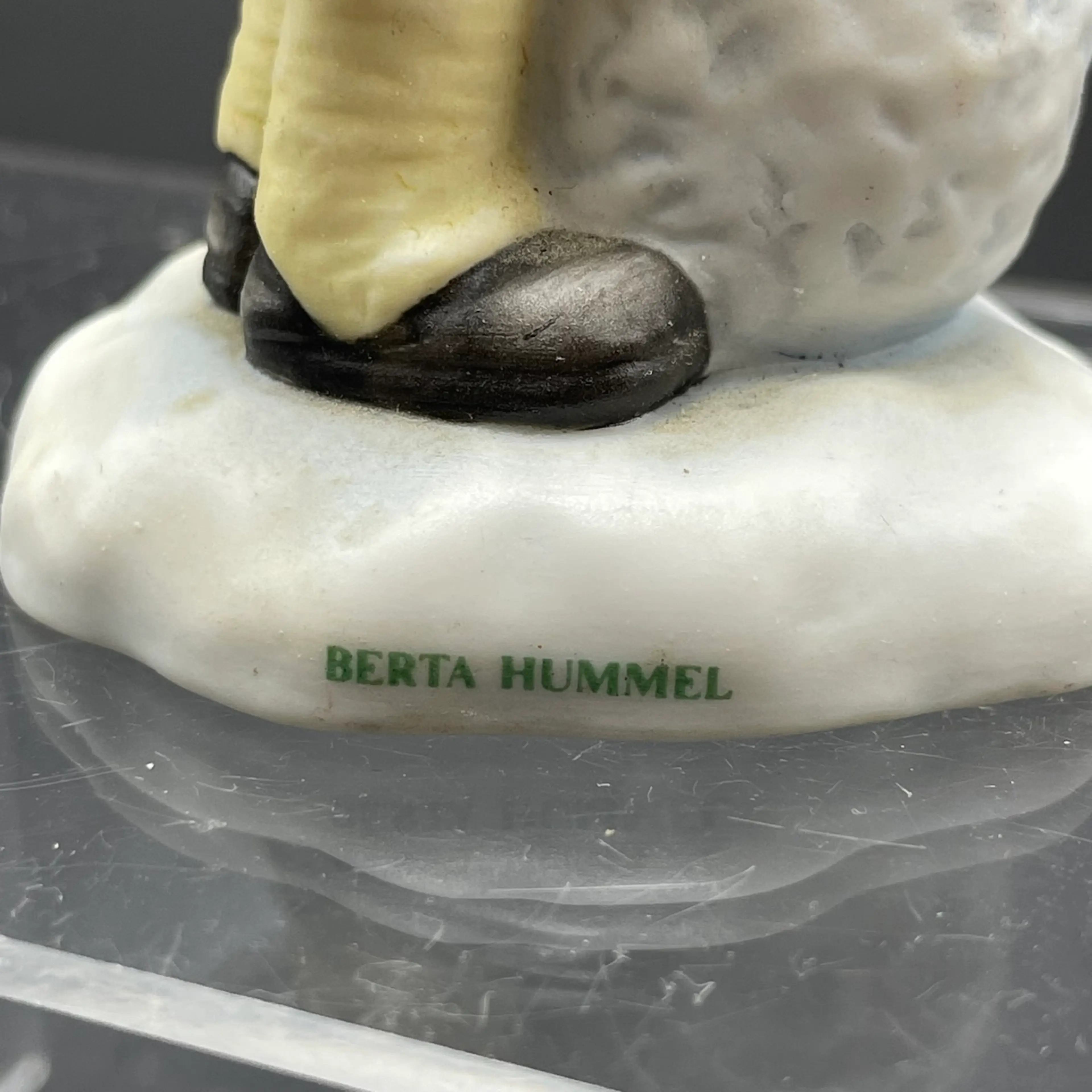 Image 4 of 9