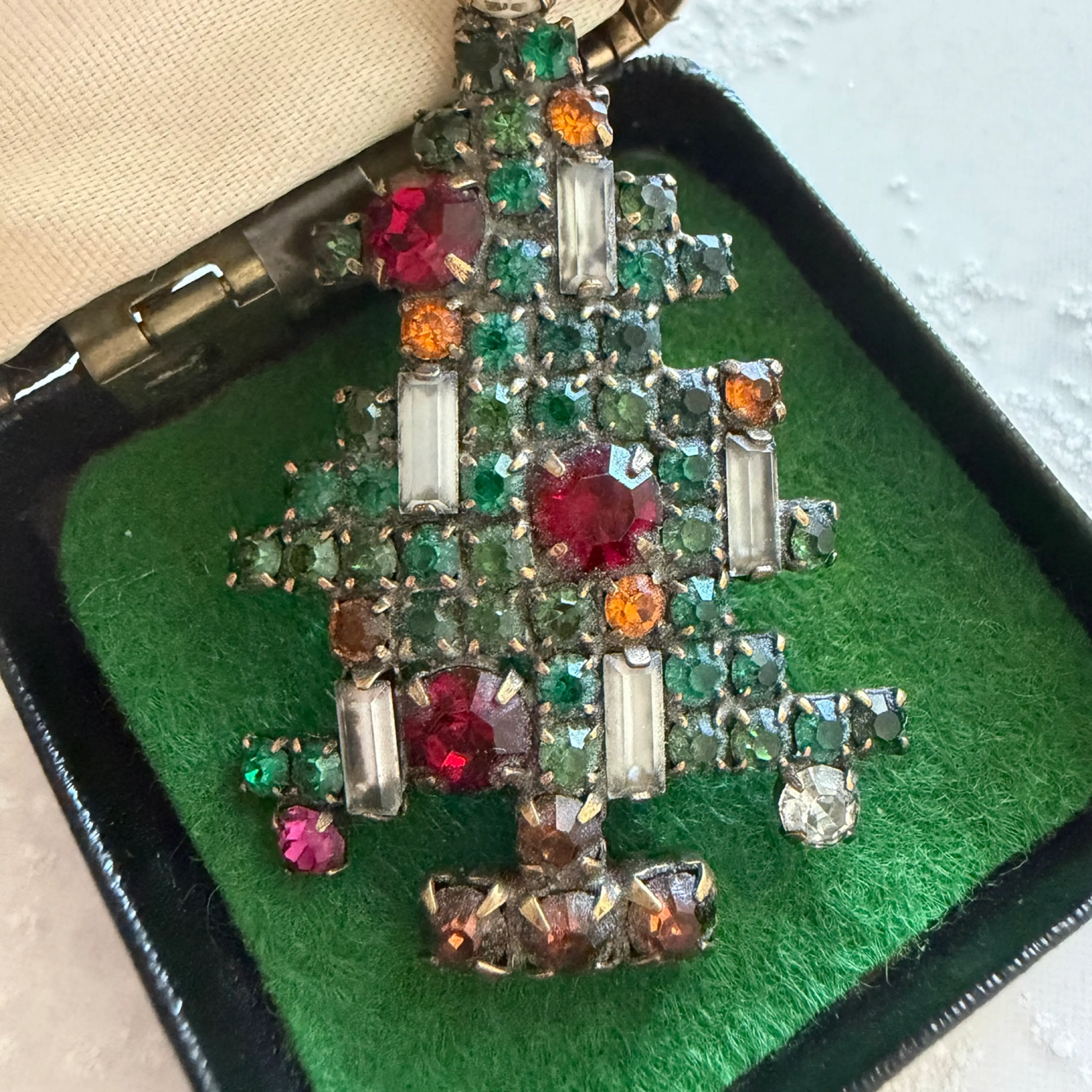 Image 2 of 5