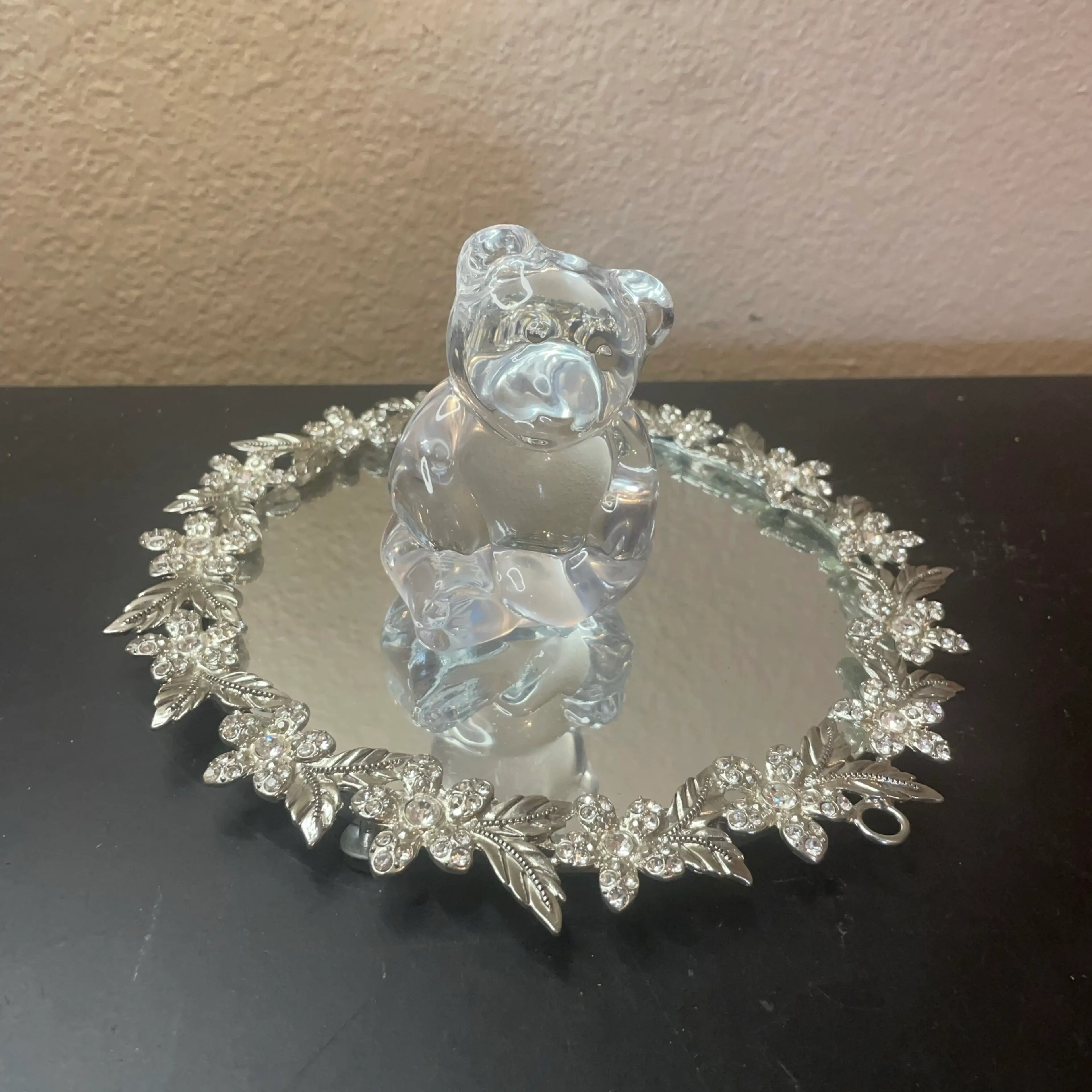 Image 4 of 8