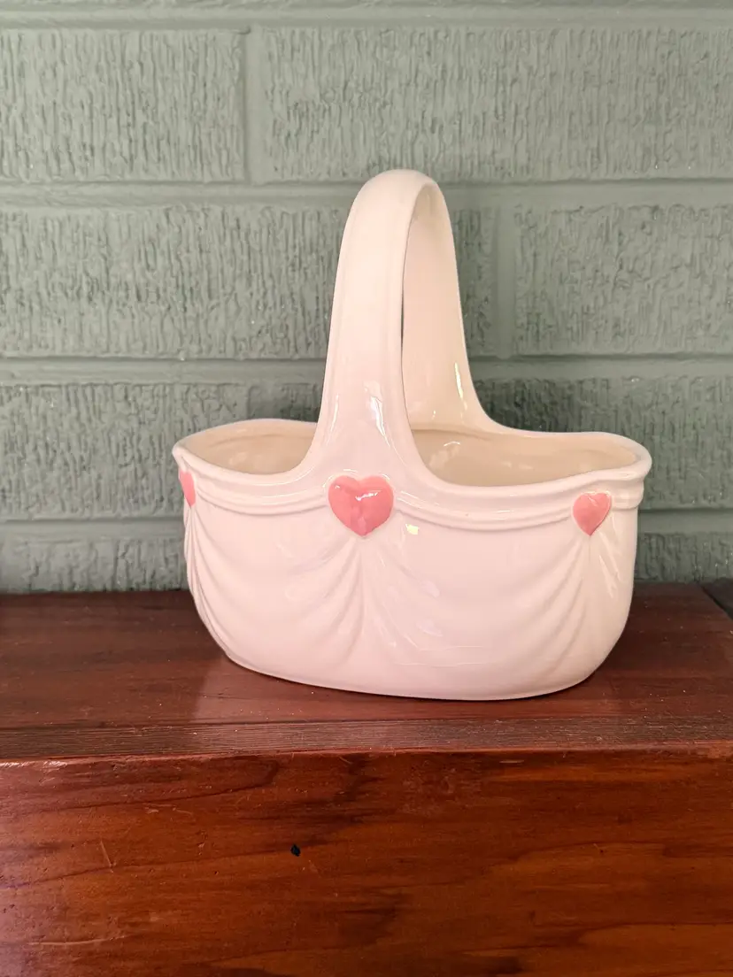 Vintage 1985 FTDA Pink Heart Ceramic Basket Planter – Made in Japan – Coquette Cottagecore Valentine Decor