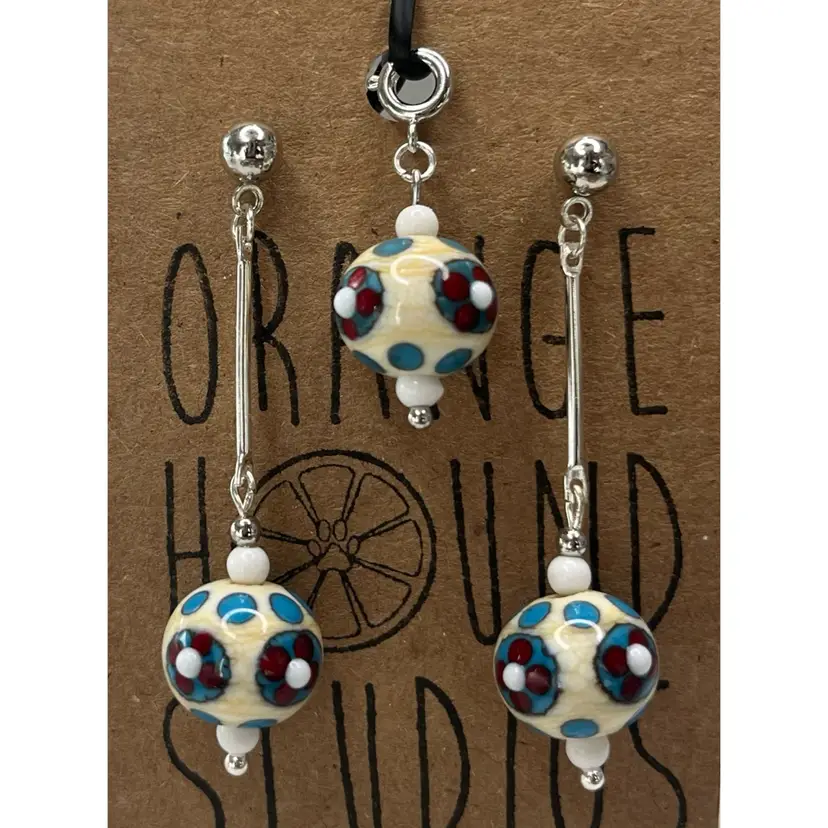 #1 Bar Link & Charm - Post Back Earrings - Handmade by Me -- Vintage Lampwork