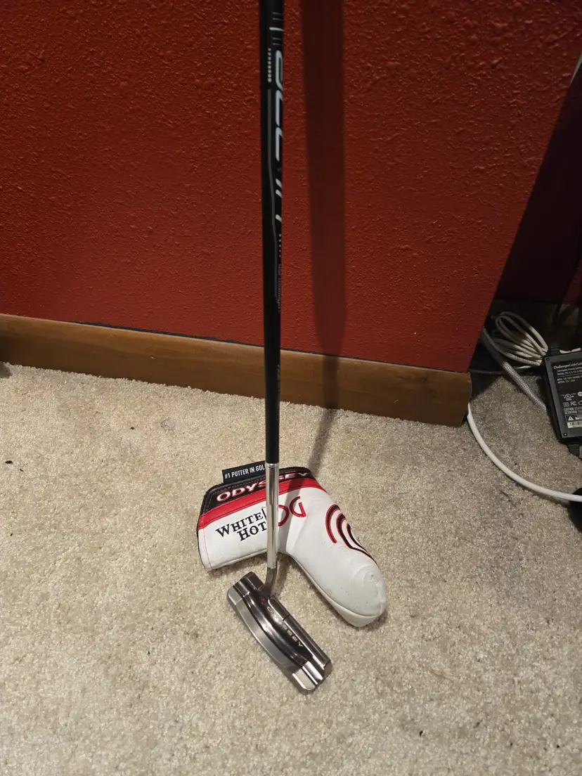 Odyssey white hot putter