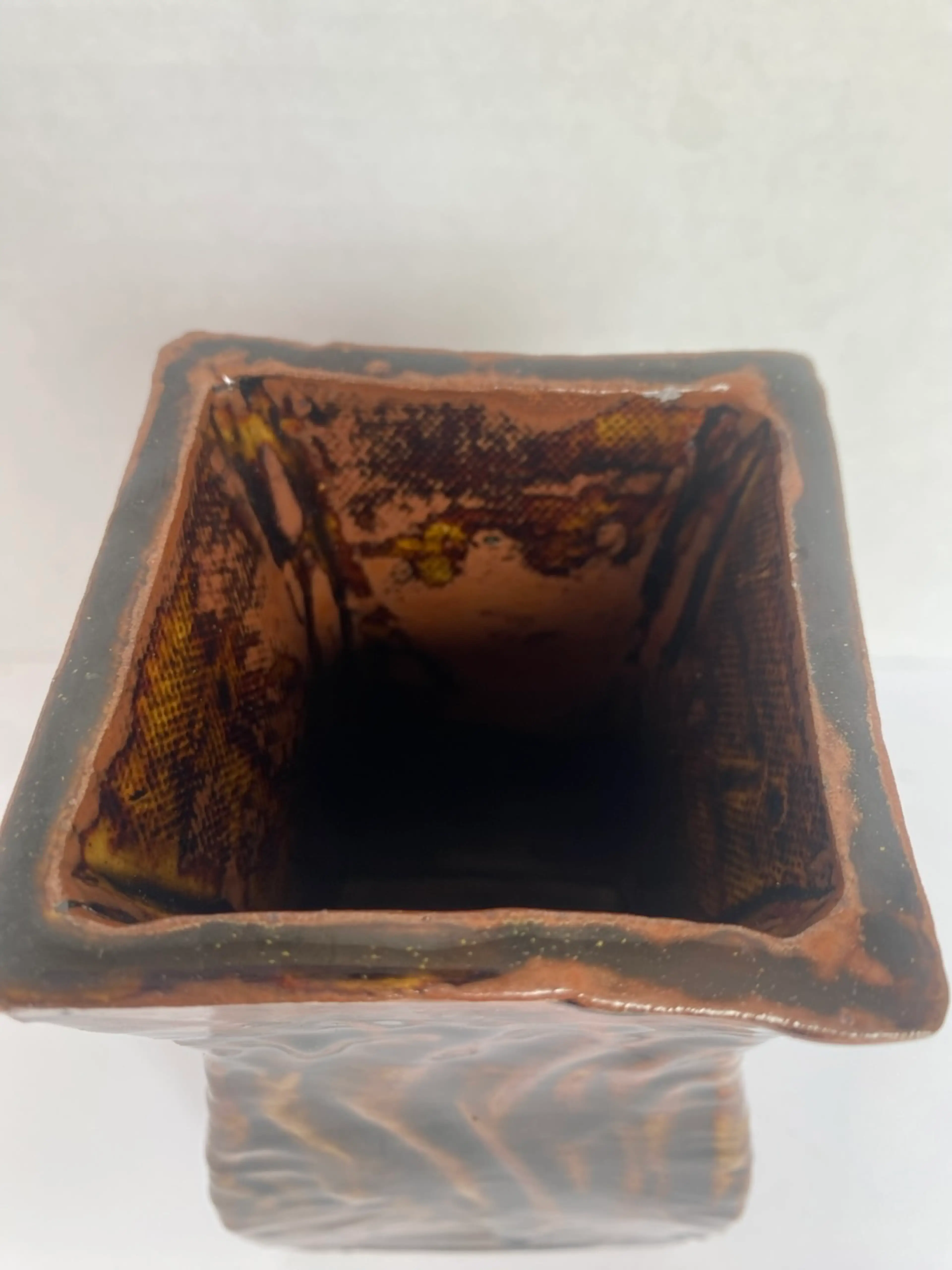 Image 4 of 10