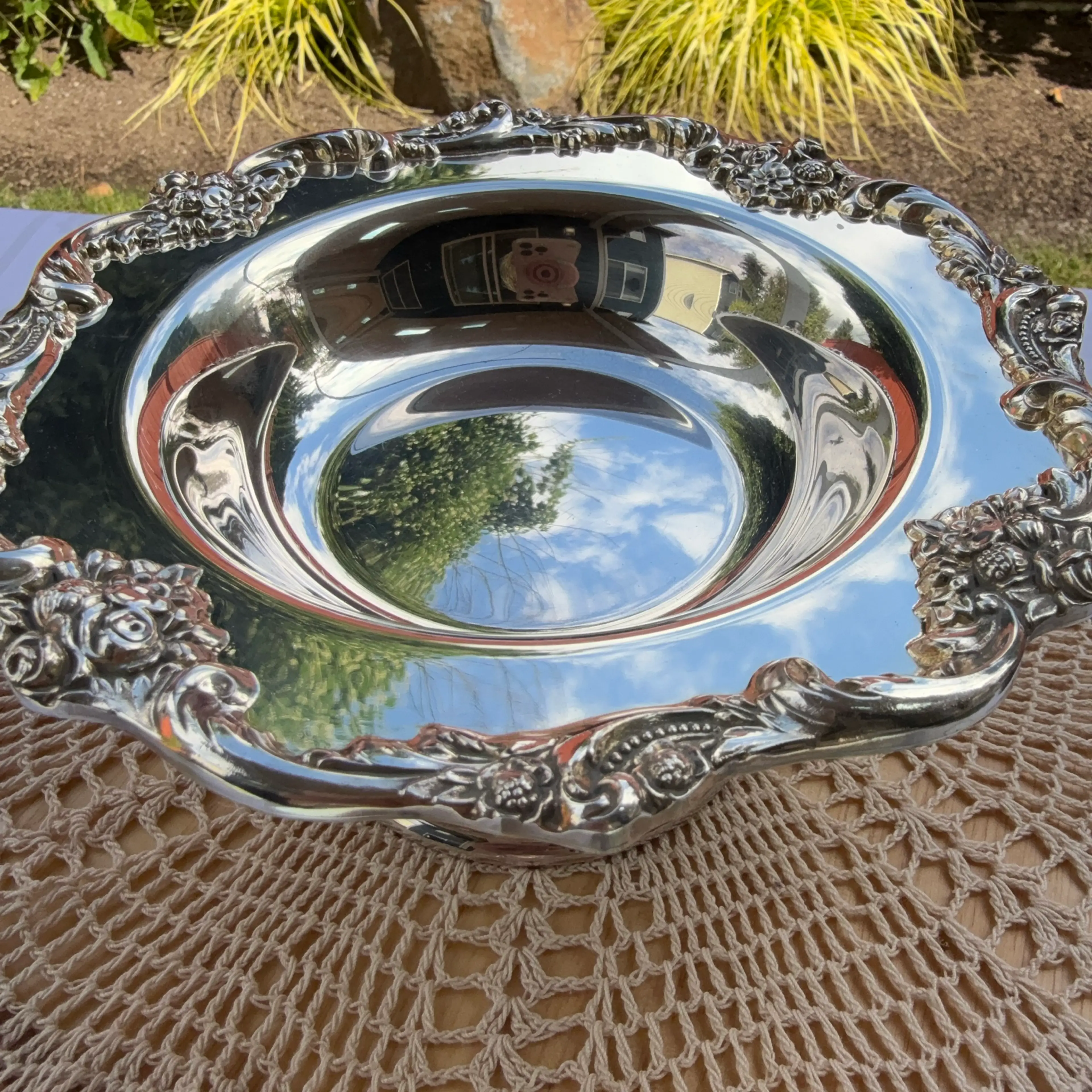 Image 2 of 6