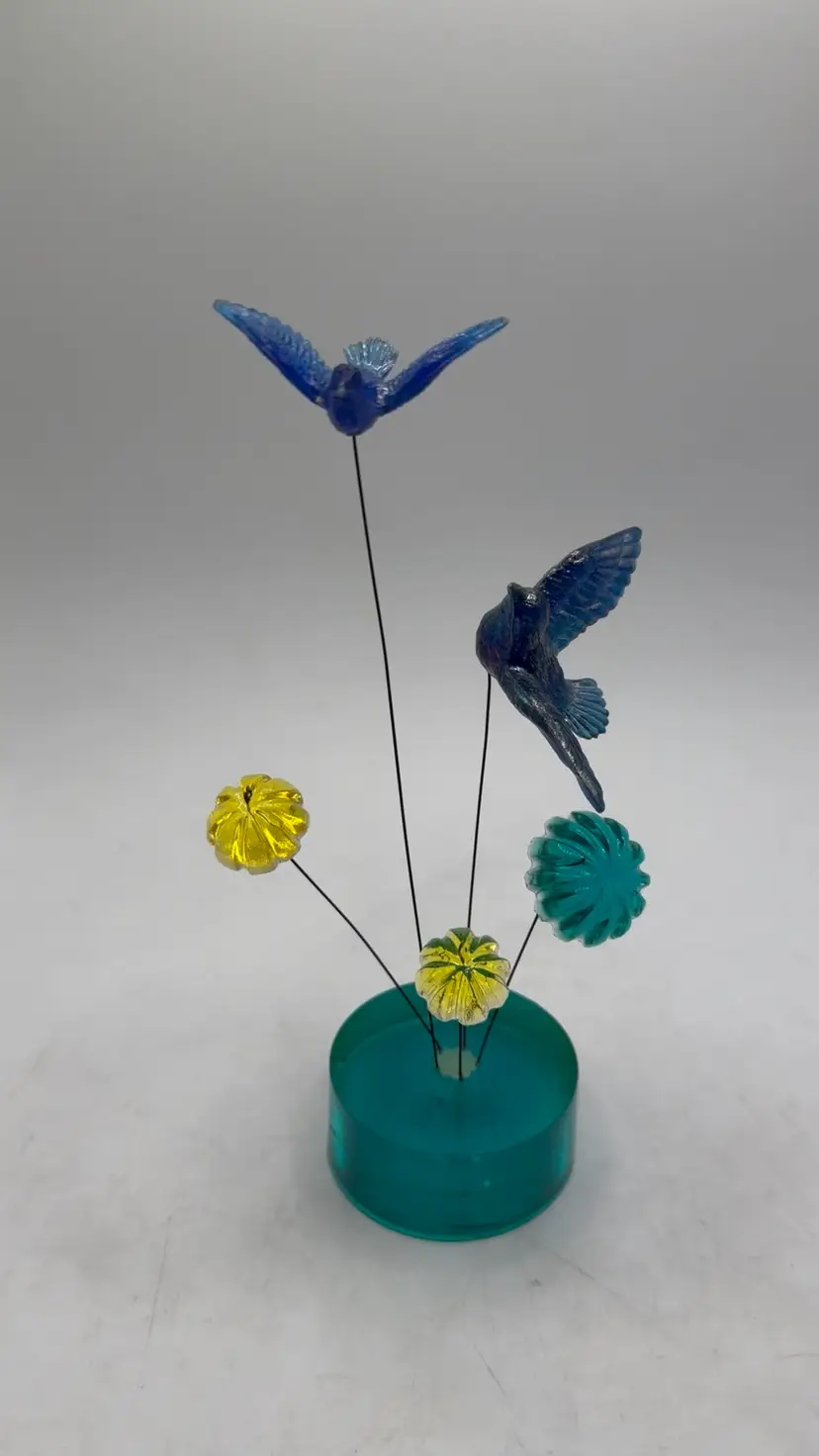 Vtg 1969 New Designs Inc Lucite Kinetic Wire Bird Sculpture MCM Atomic Retro Art