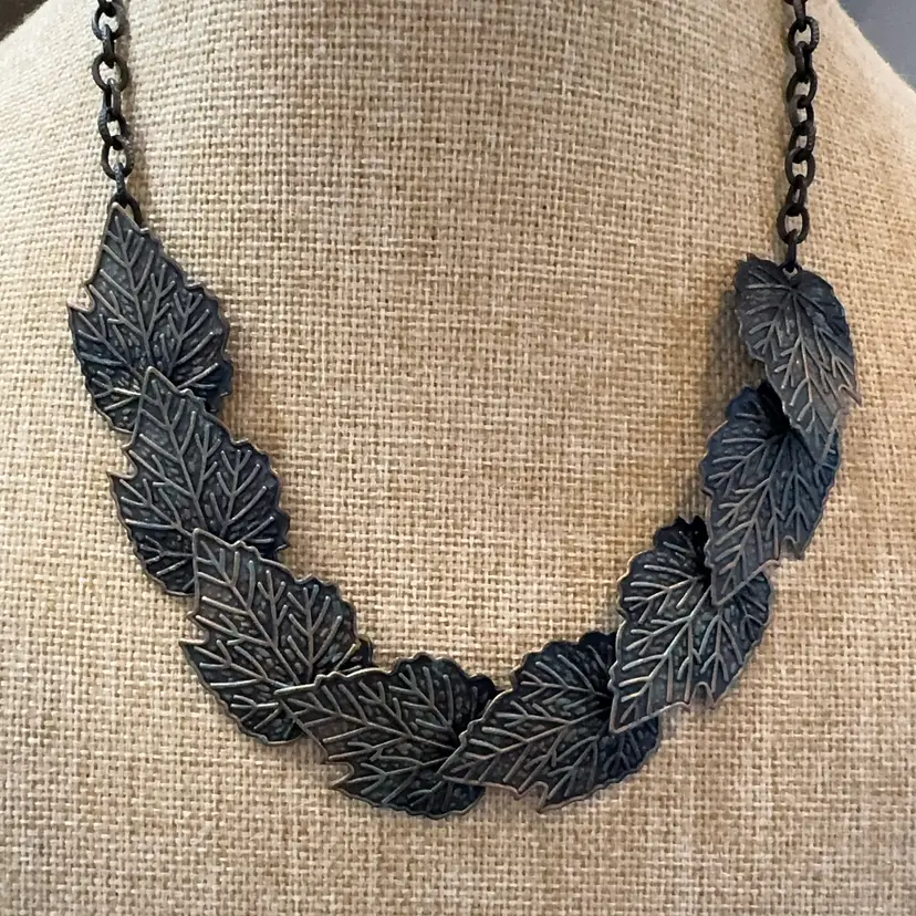 Premier Design Leaf Necklace