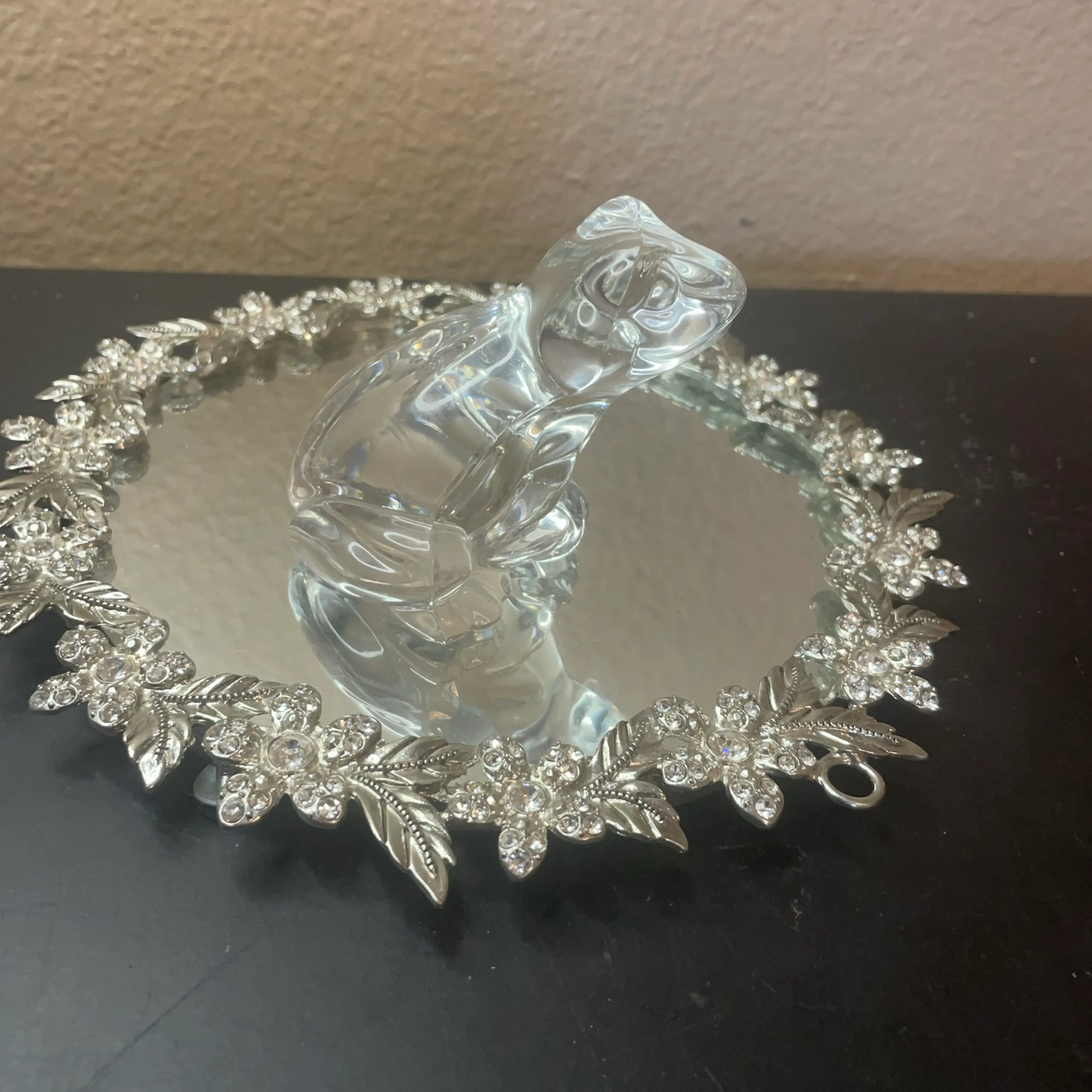 Image 2 of 6