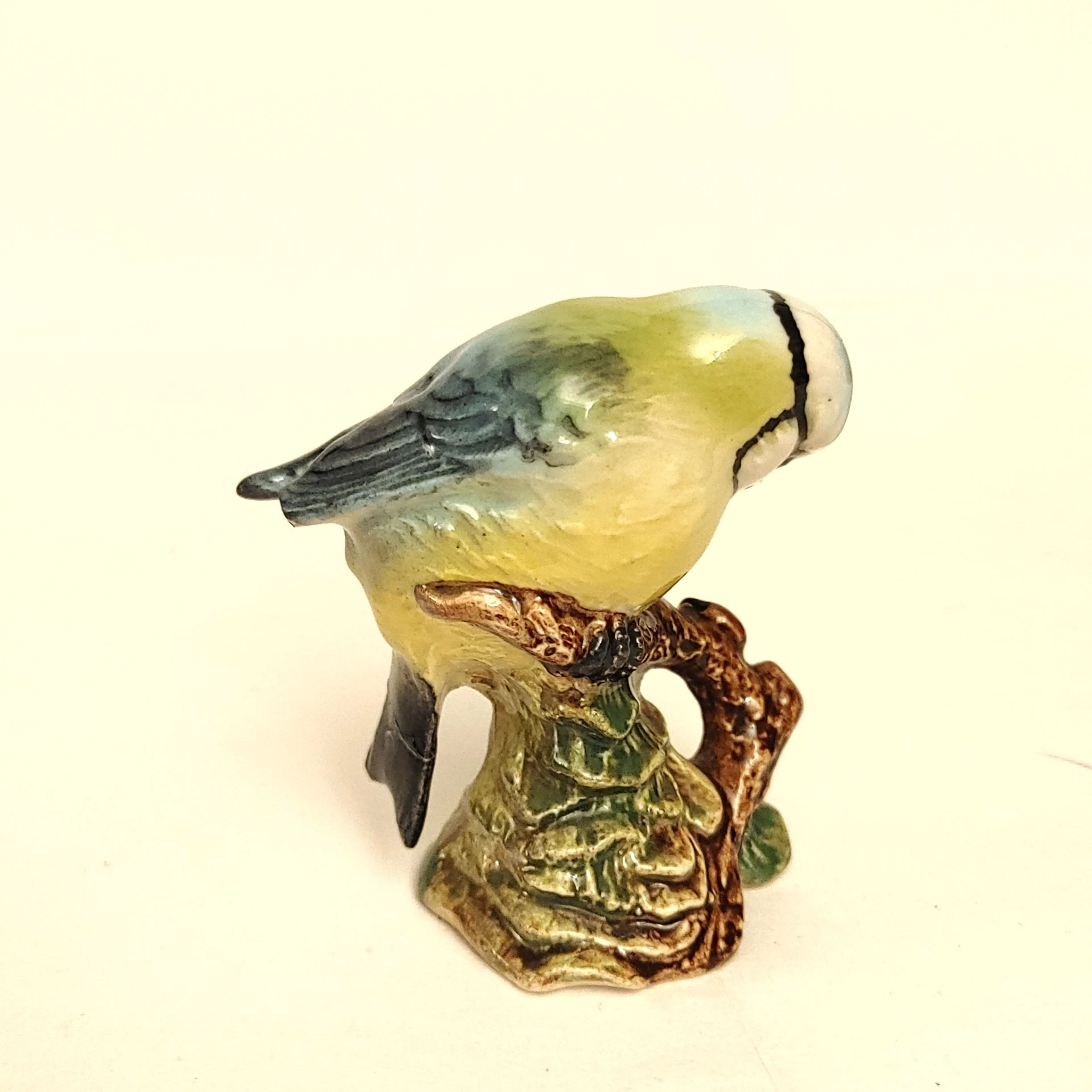 Image 2 of 5