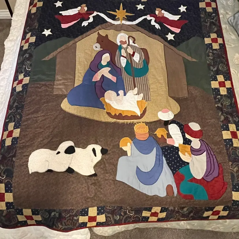 Machine & Hand Quilted Nativity Quilt