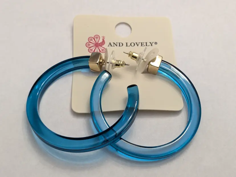 And Lovely Gold Tone Blue Acrylic Hoop Pierced Earrings NWT