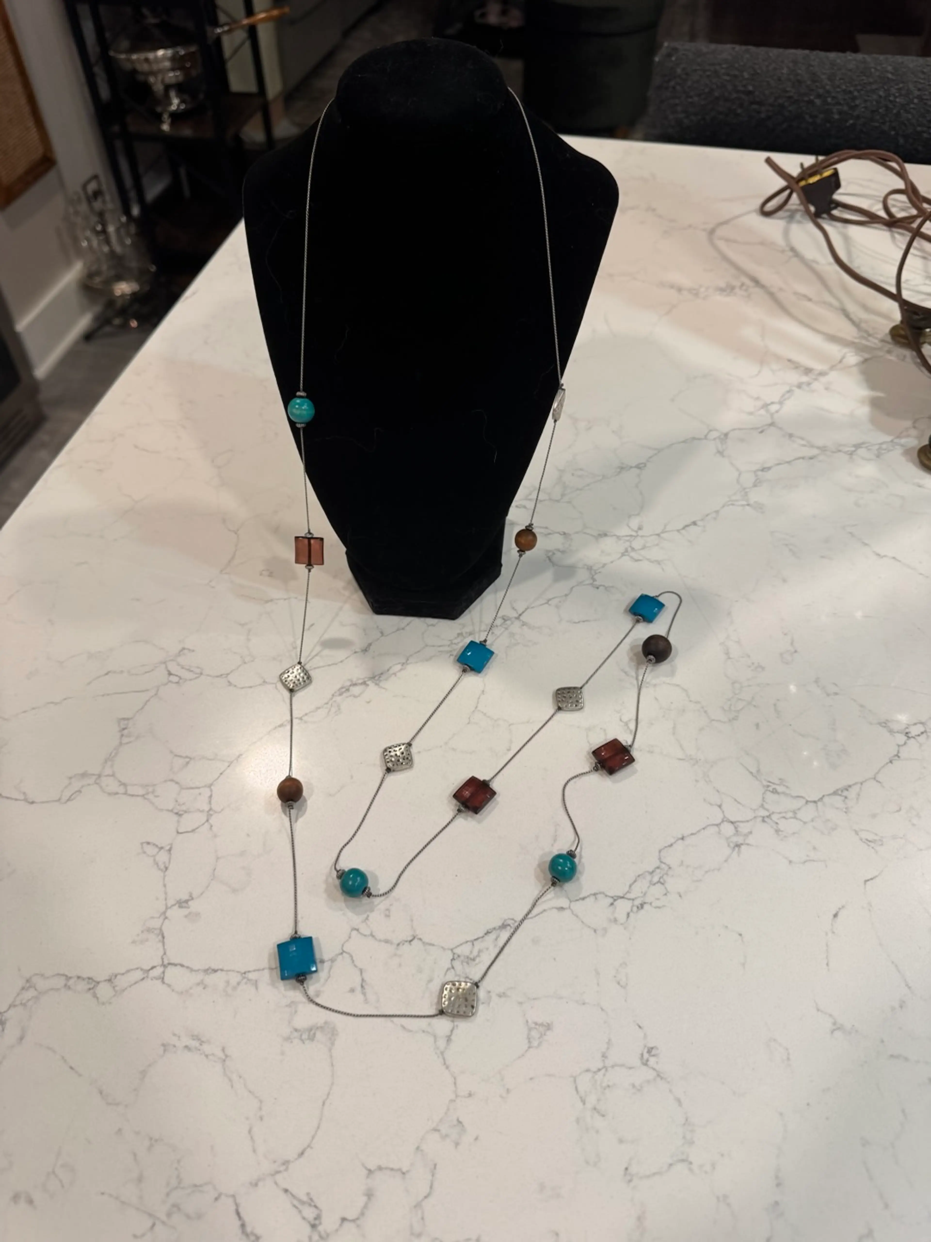 Image 2 of 2