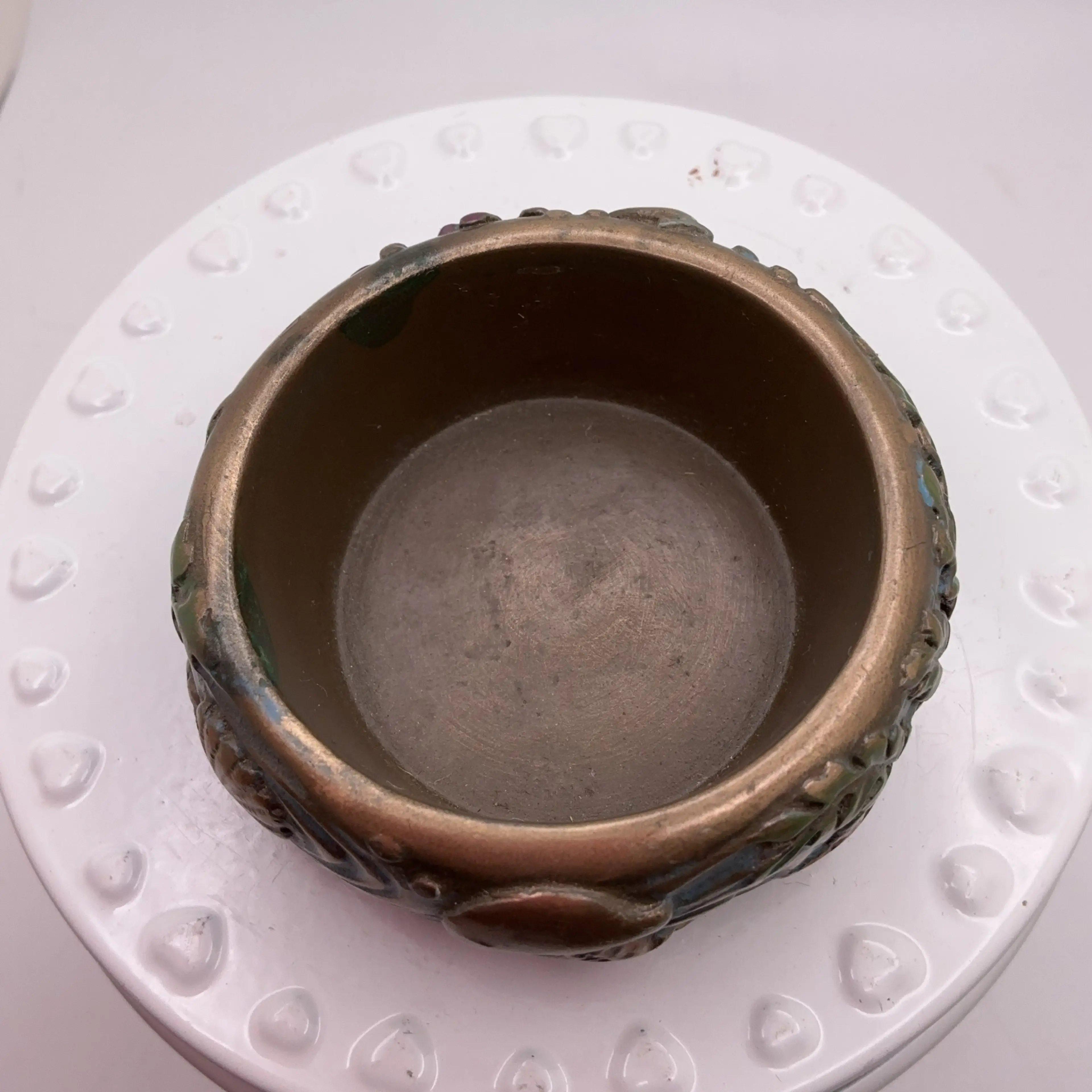 Image 2 of 6