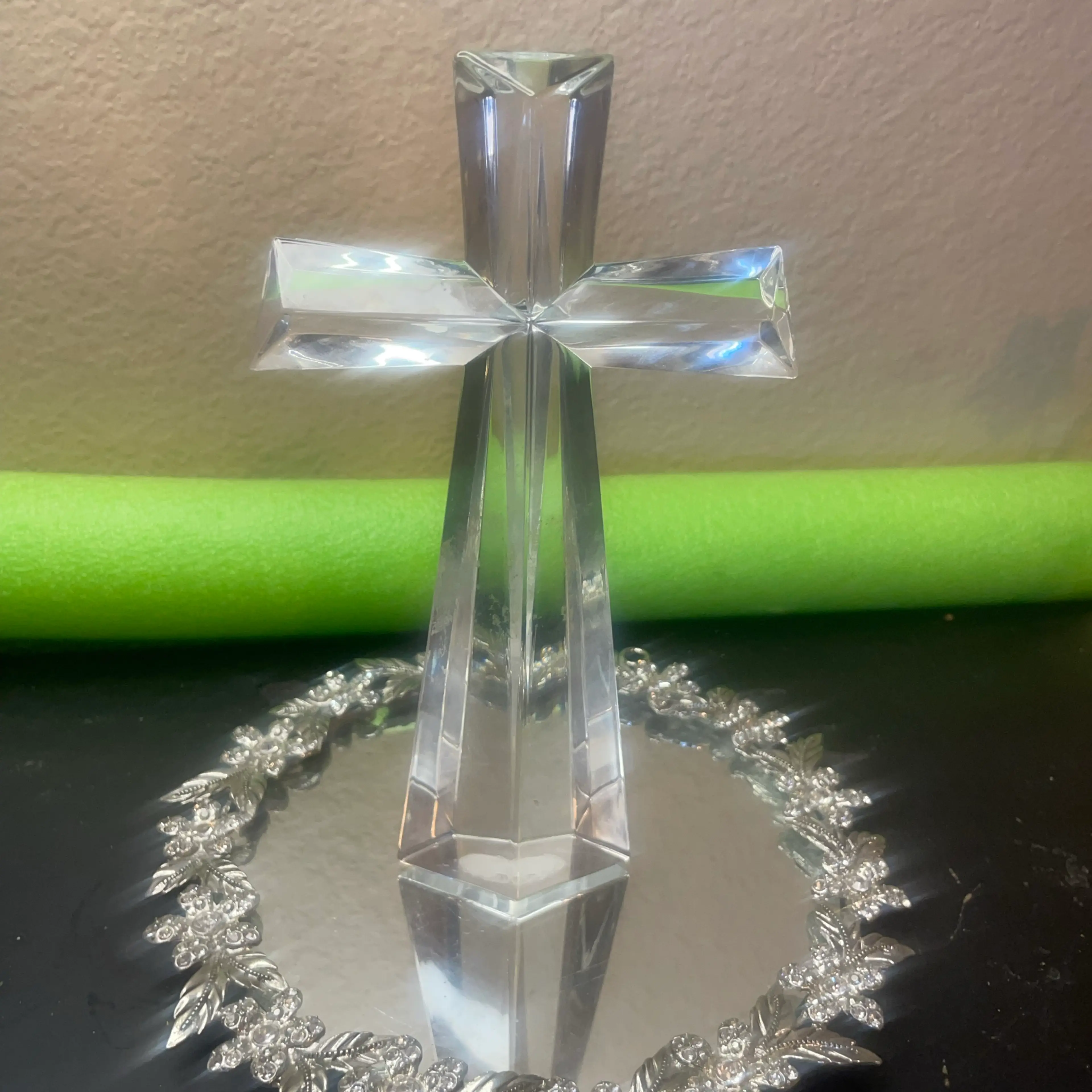 Image 2 of 6