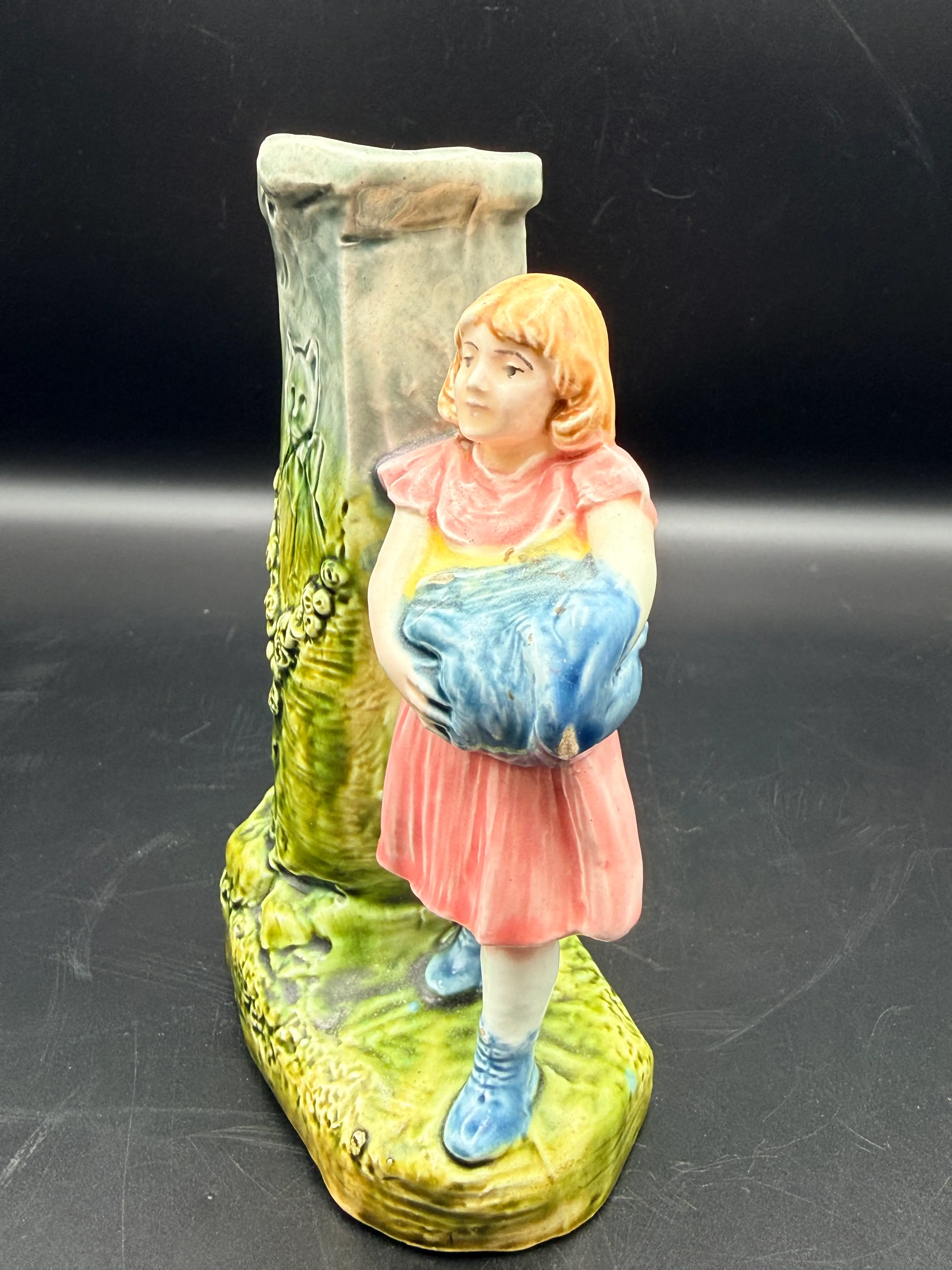 Image 4 of 12