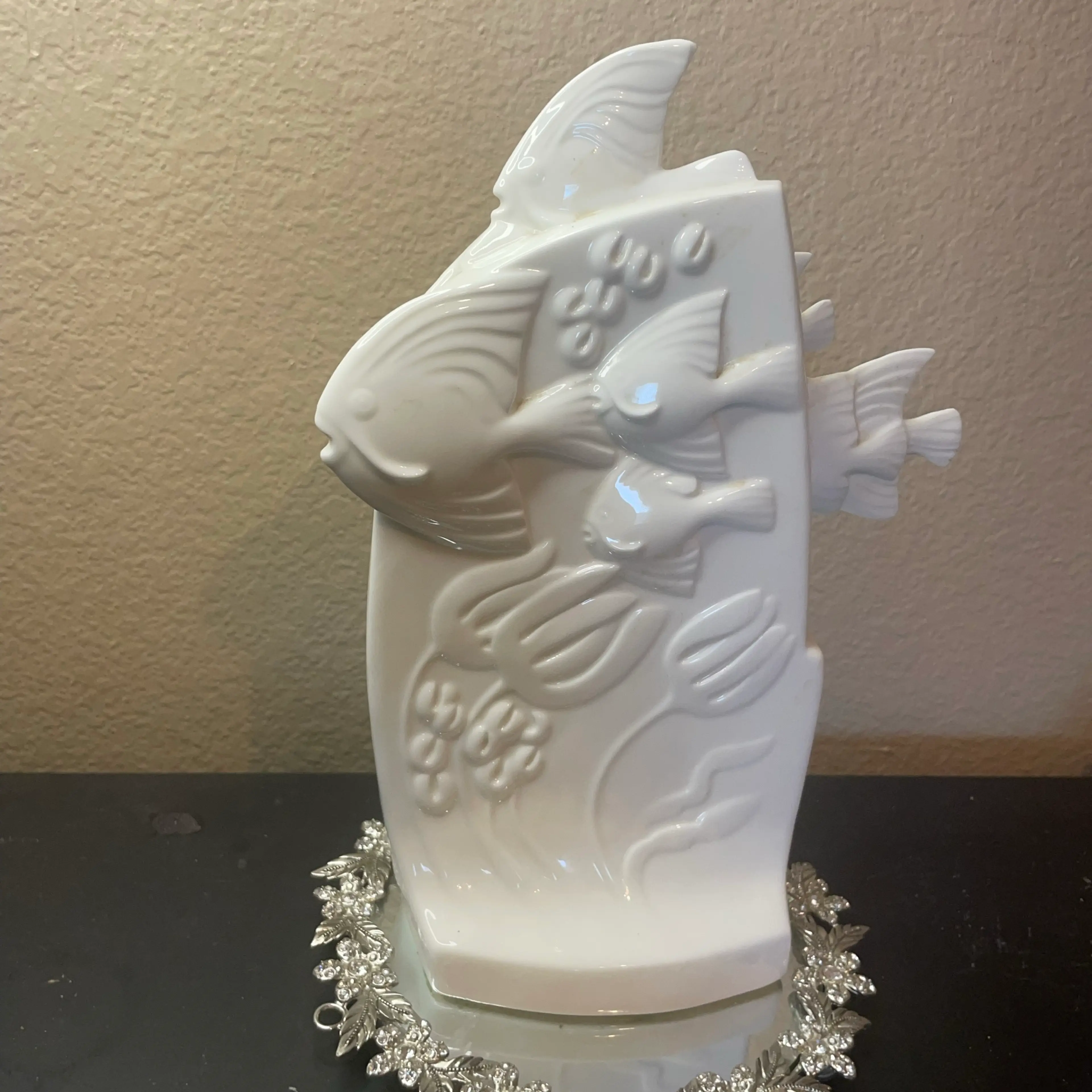 Image 3 of 8