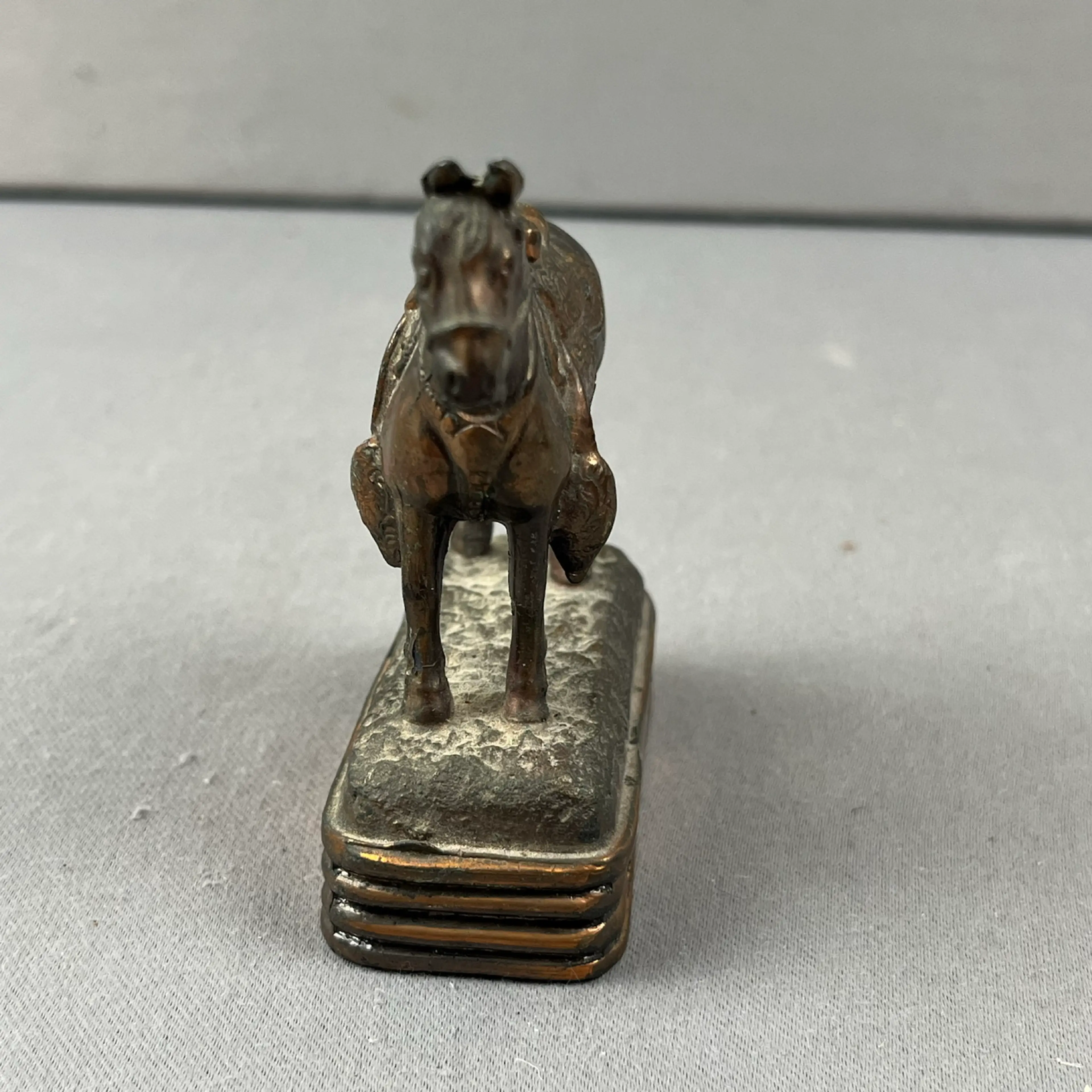 Image 2 of 7