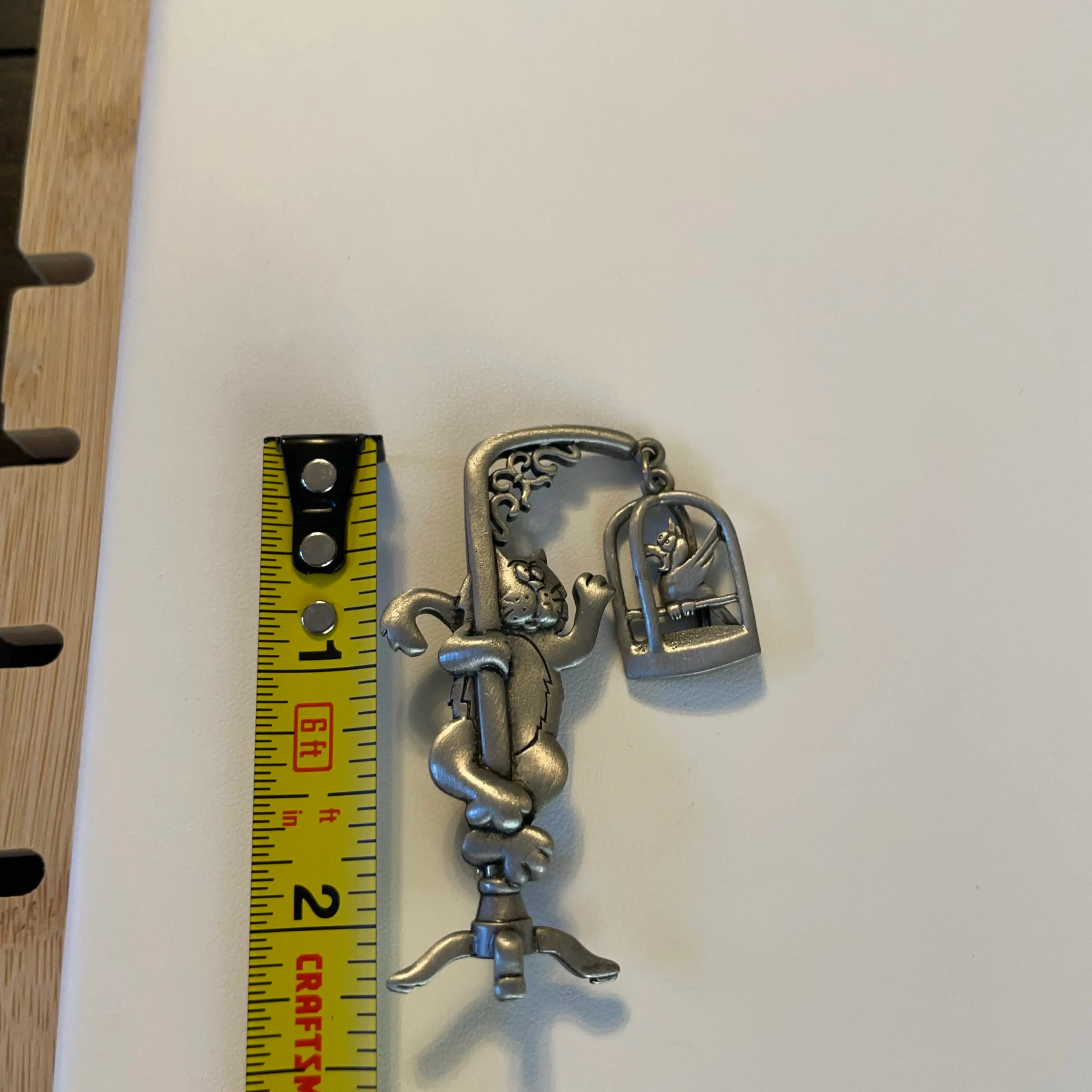 Image 3 of 4