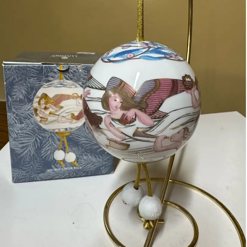 Lladró porcelain "Angels Choir Ball" ornament  hand-painted angels
