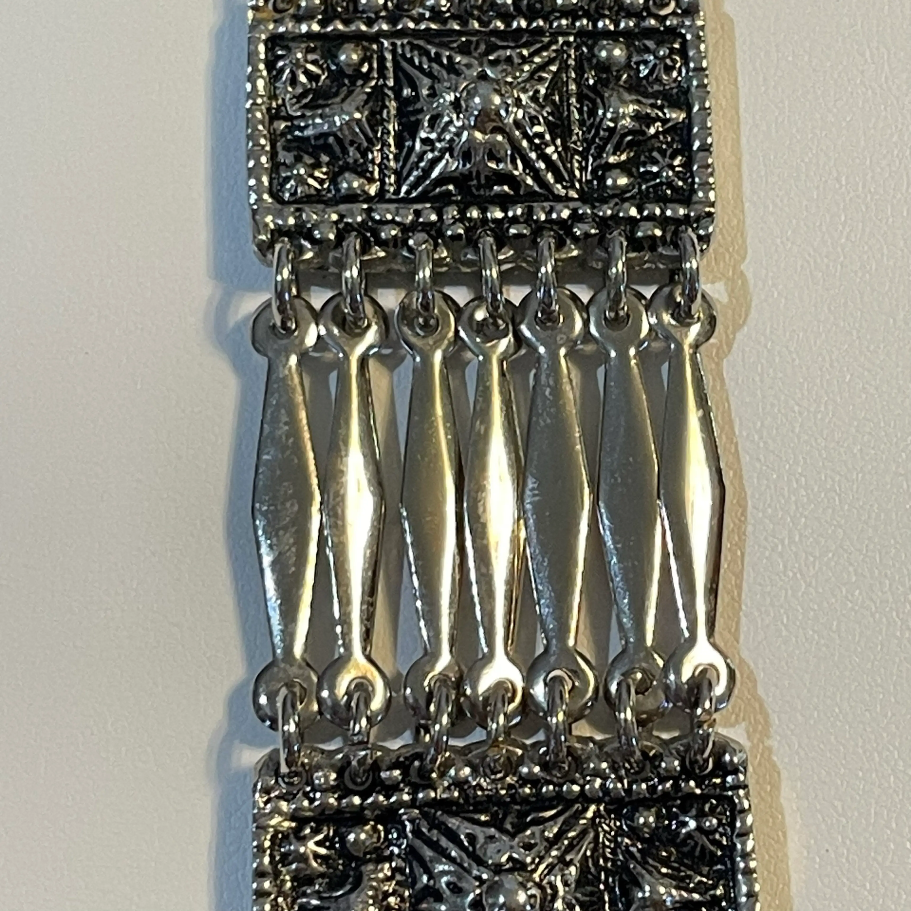 Image 4 of 7