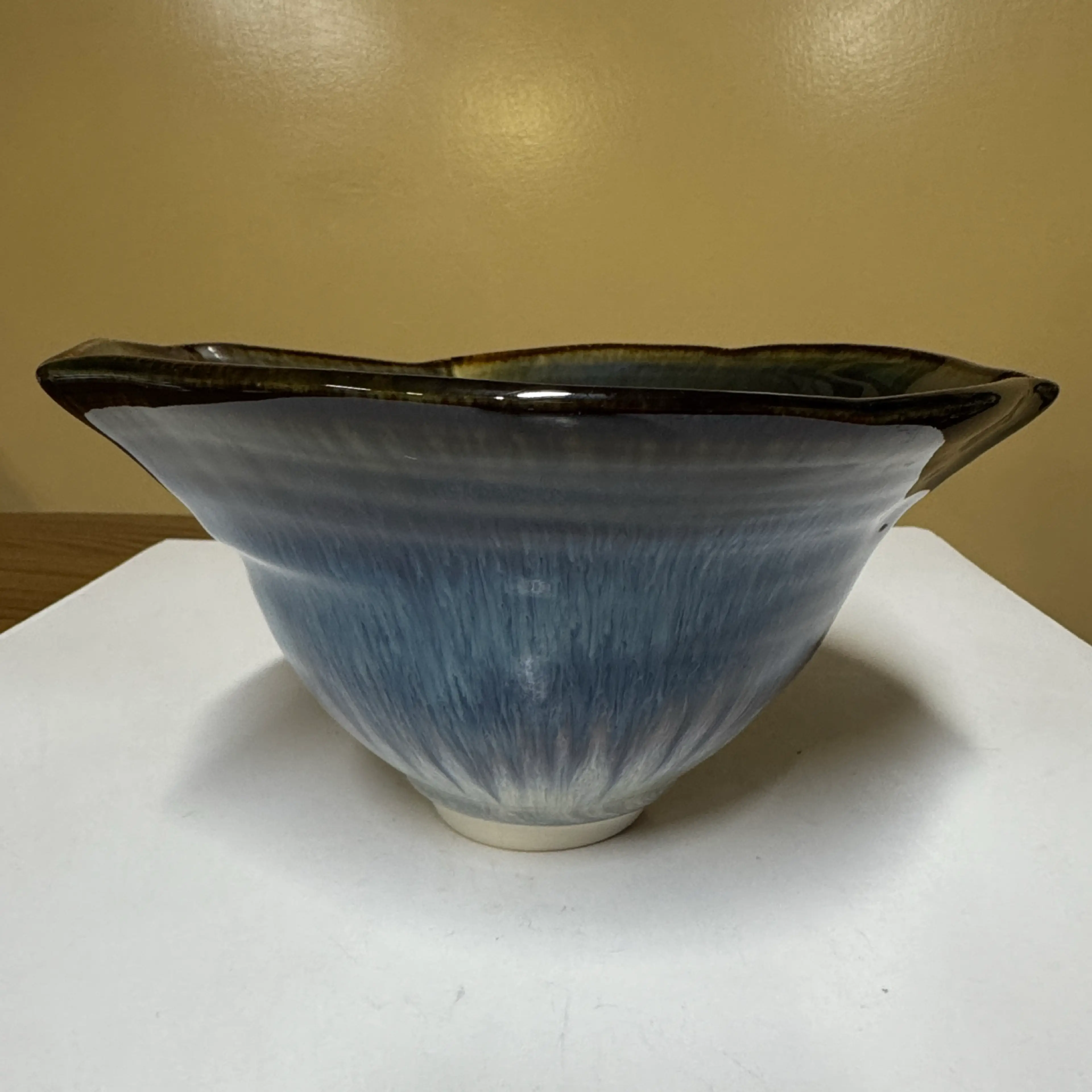 Image 2 of 8