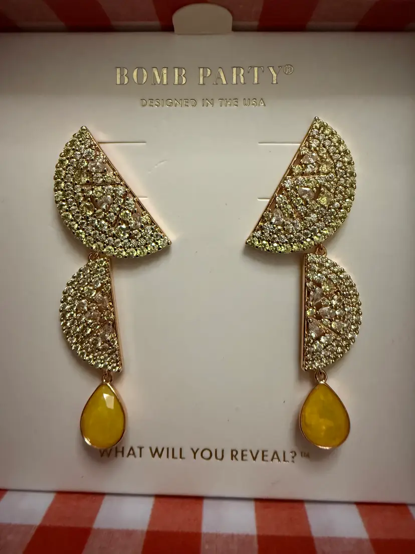Sparkling Boom party lemon Gold Drop Earrings
