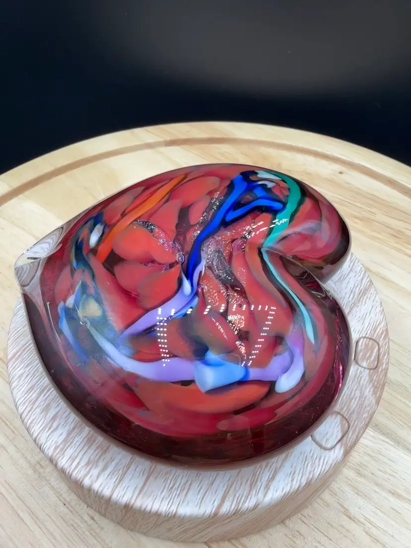 🐞Vtg Hand Blown Art Glass Heart Paperweight Signed Dehanna Jones Multicolored Red Swirl 4”