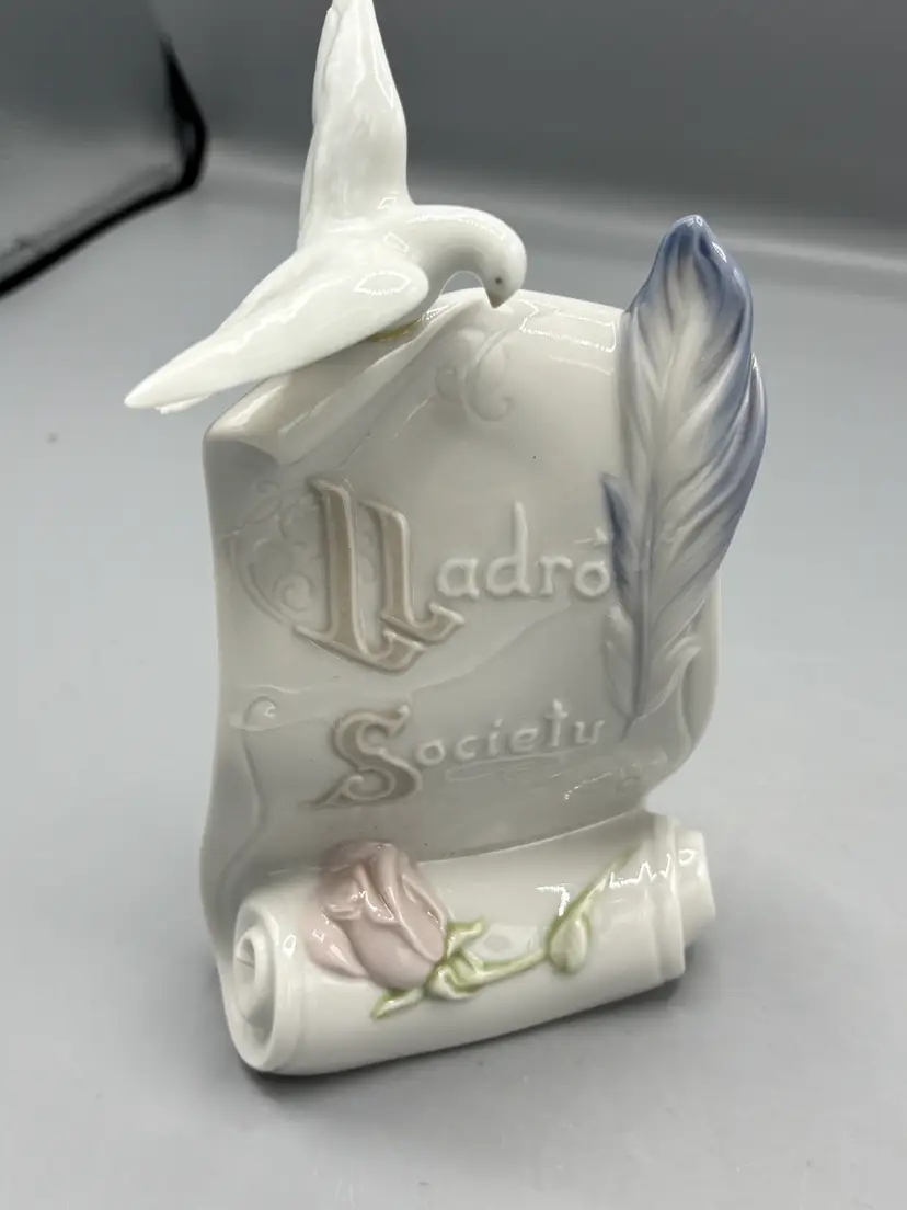 Vintage Lladro collectors Society Art brings us together