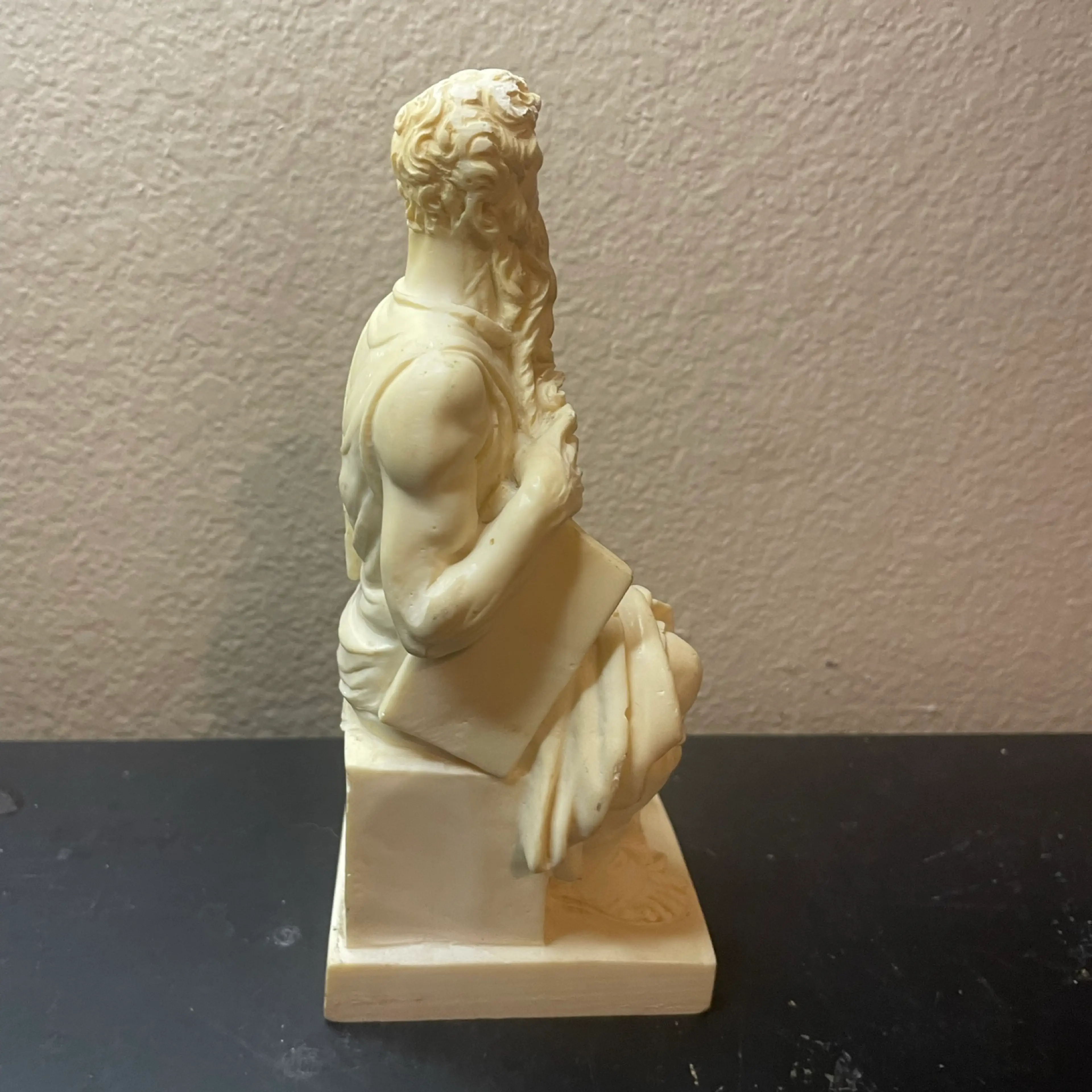 Image 3 of 6