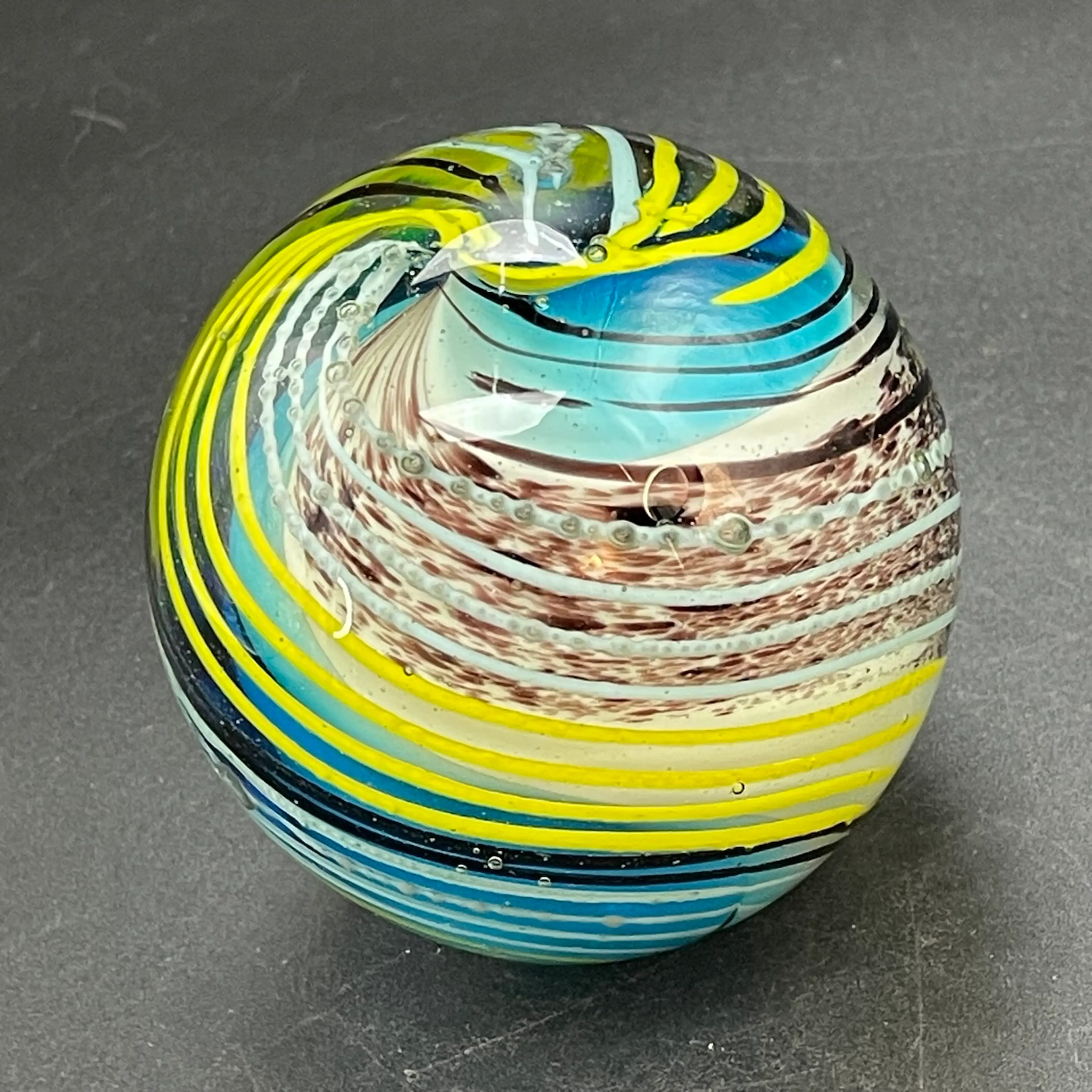 Image 2 of 11