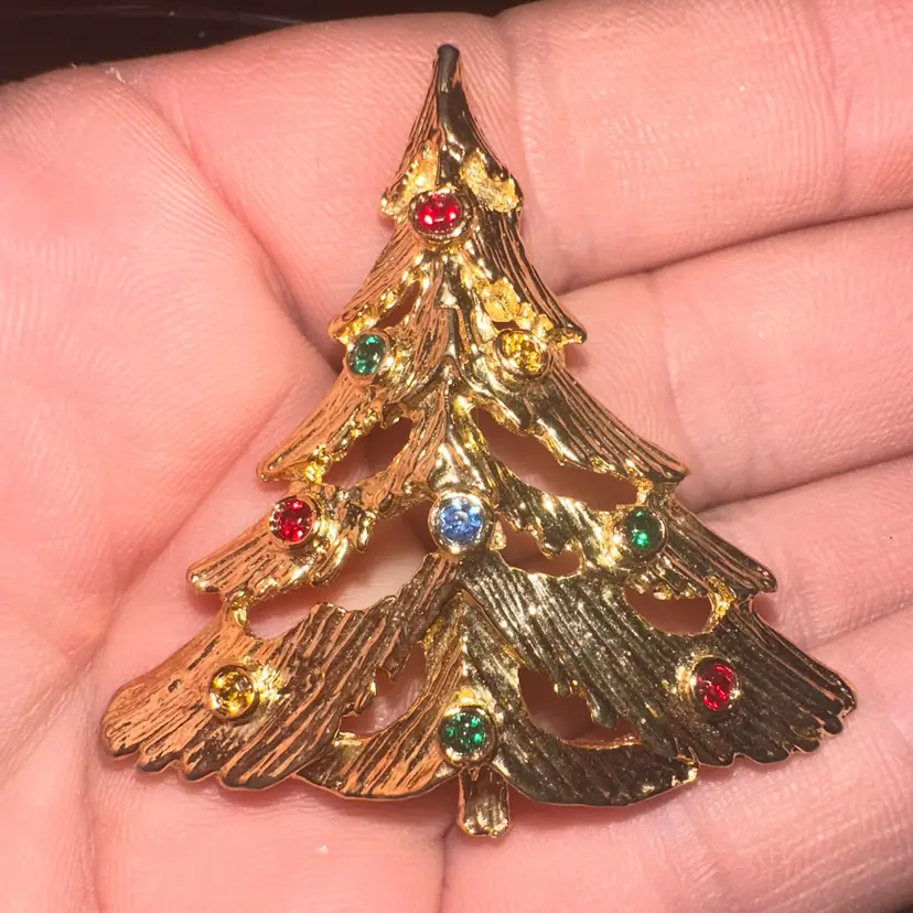 Gold Tone Christmas Tree Brooch Pin