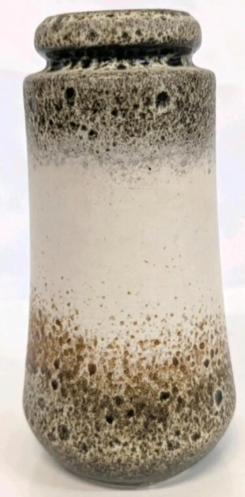 Vintage West German Fat Lava Vase Scheurich 209-18, 7.25" Tall, No Chips or Cracks