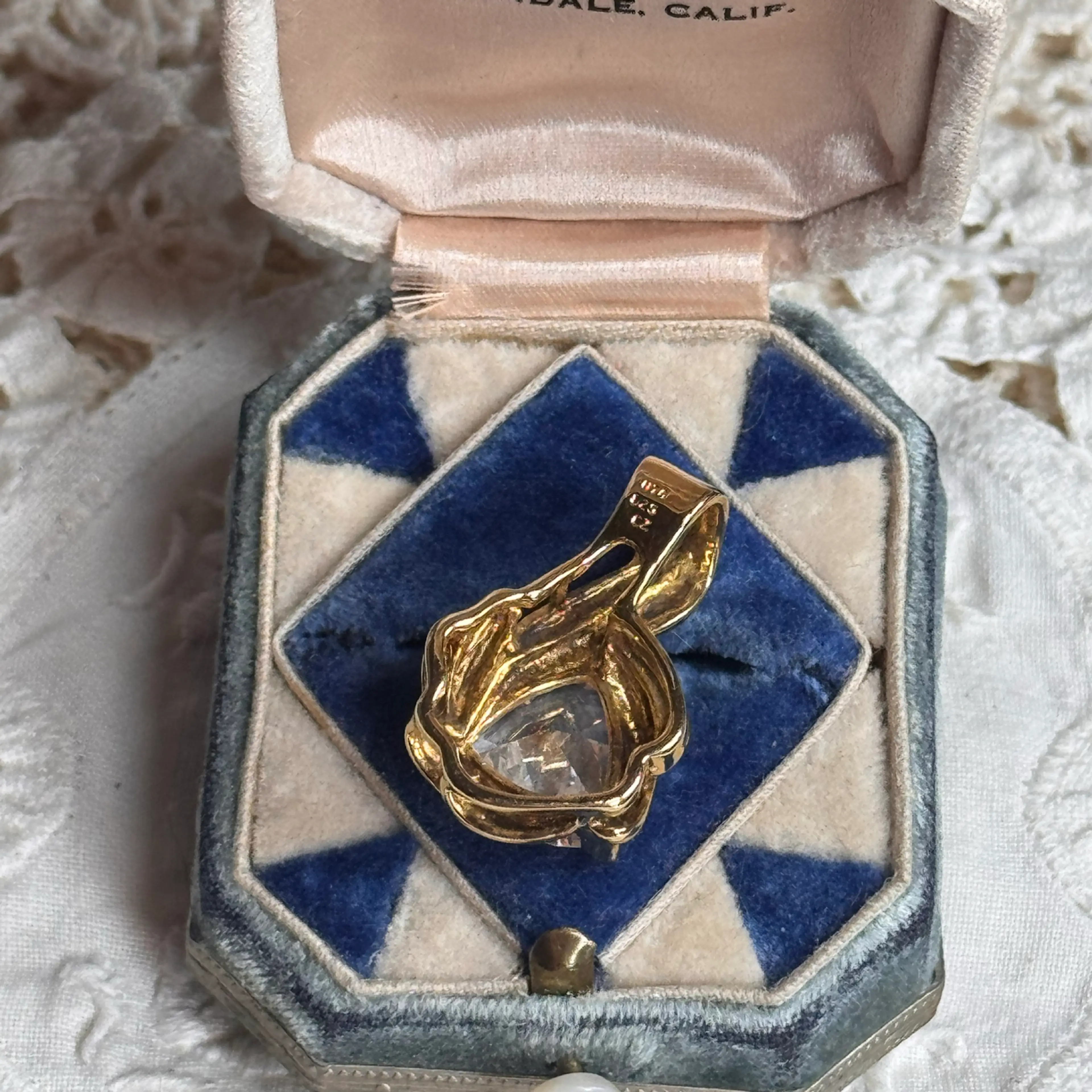 Image 2 of 3