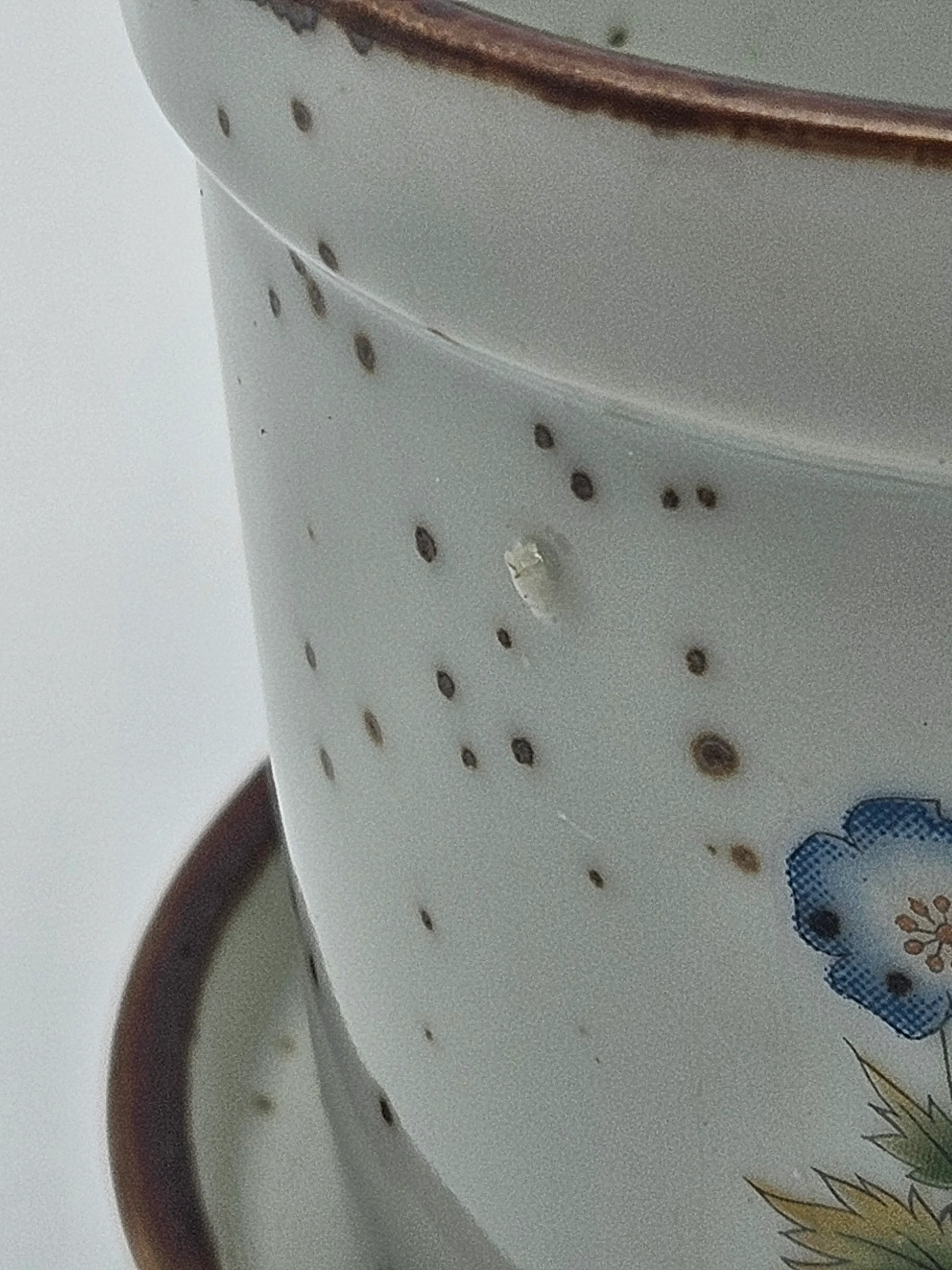 Image 2 of 8
