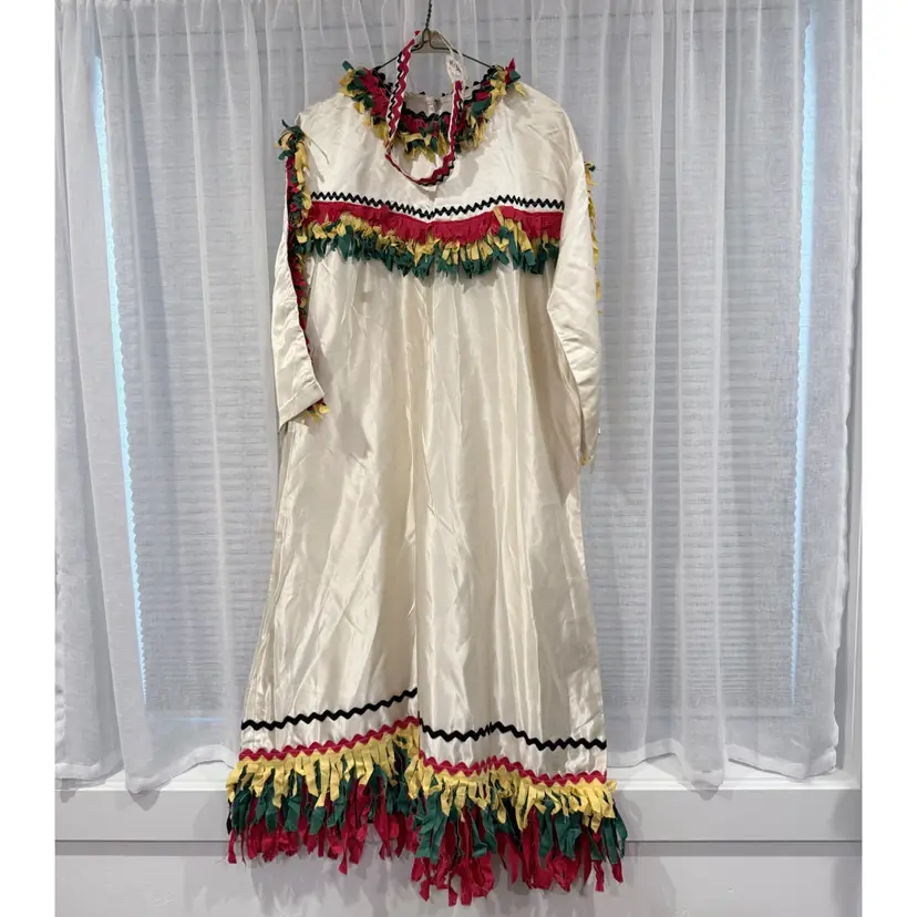 Traditional Native American Dress/Costume